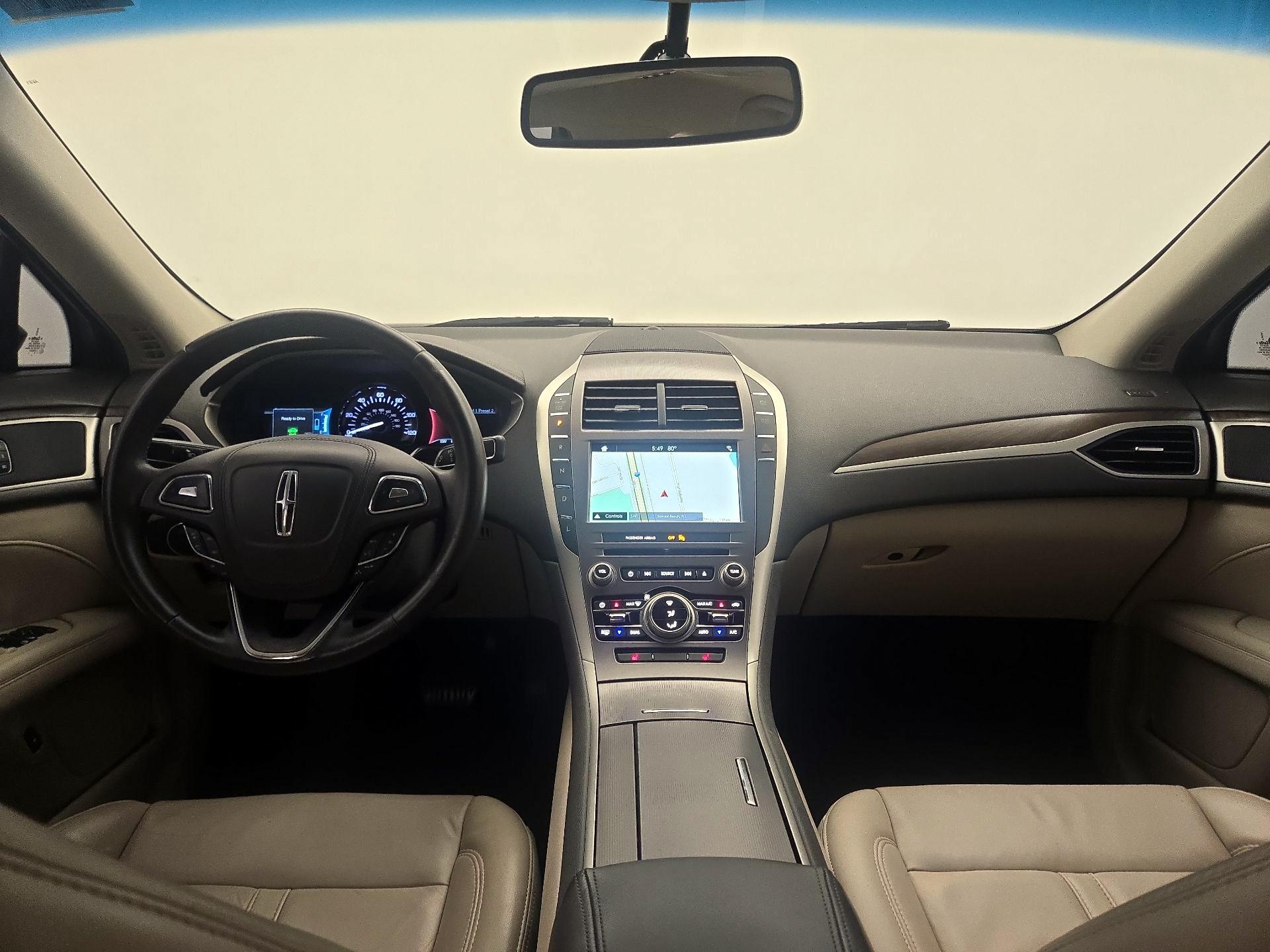 Thumbnail: 2018 Lincoln MKZ - 9