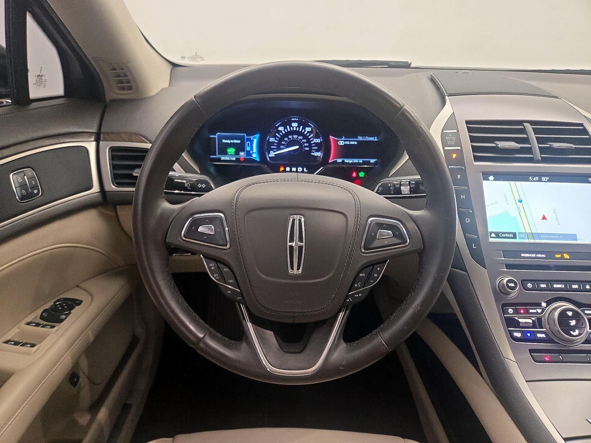 Thumbnail: 2018 Lincoln MKZ - 10