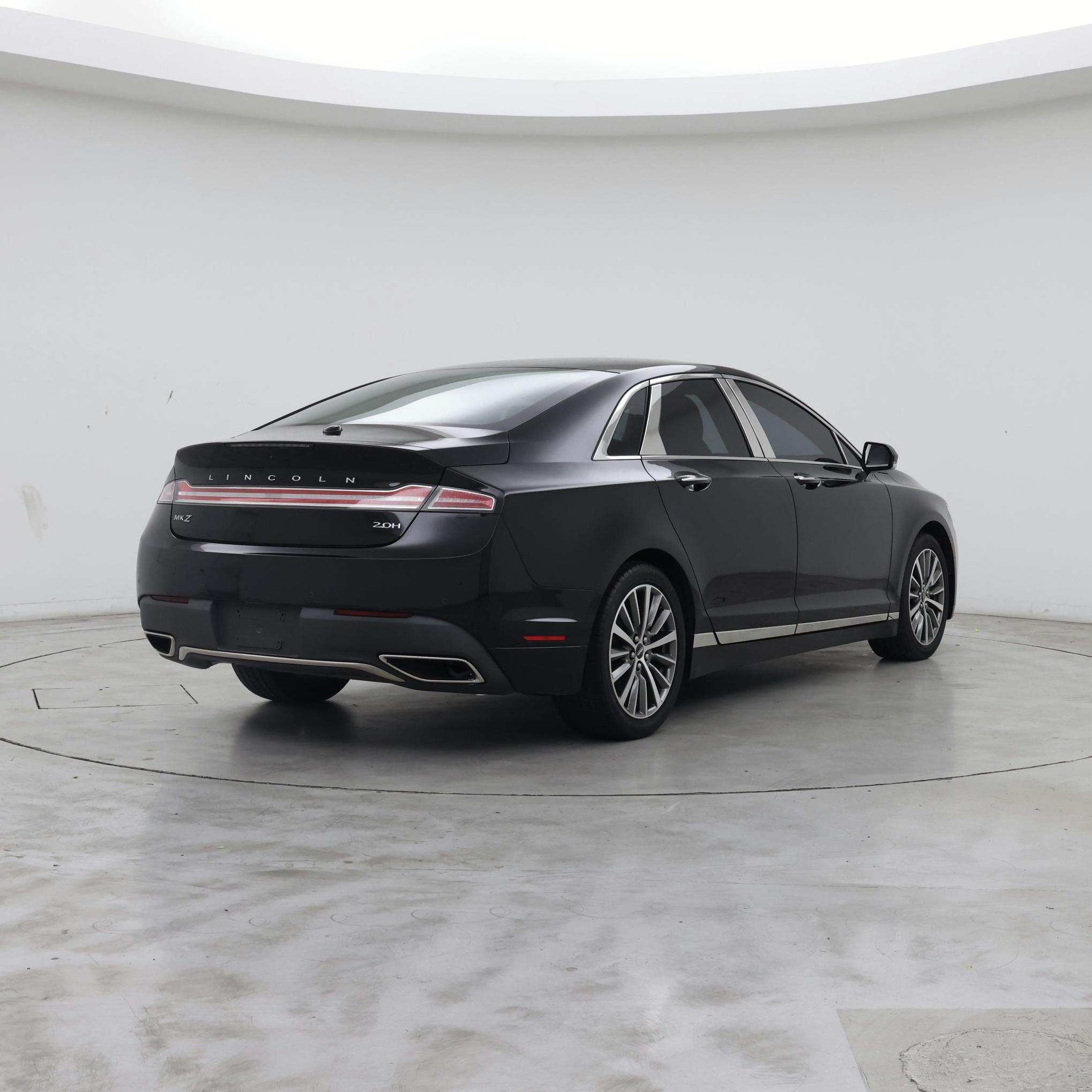 Thumbnail: 2018 Lincoln MKZ - 8