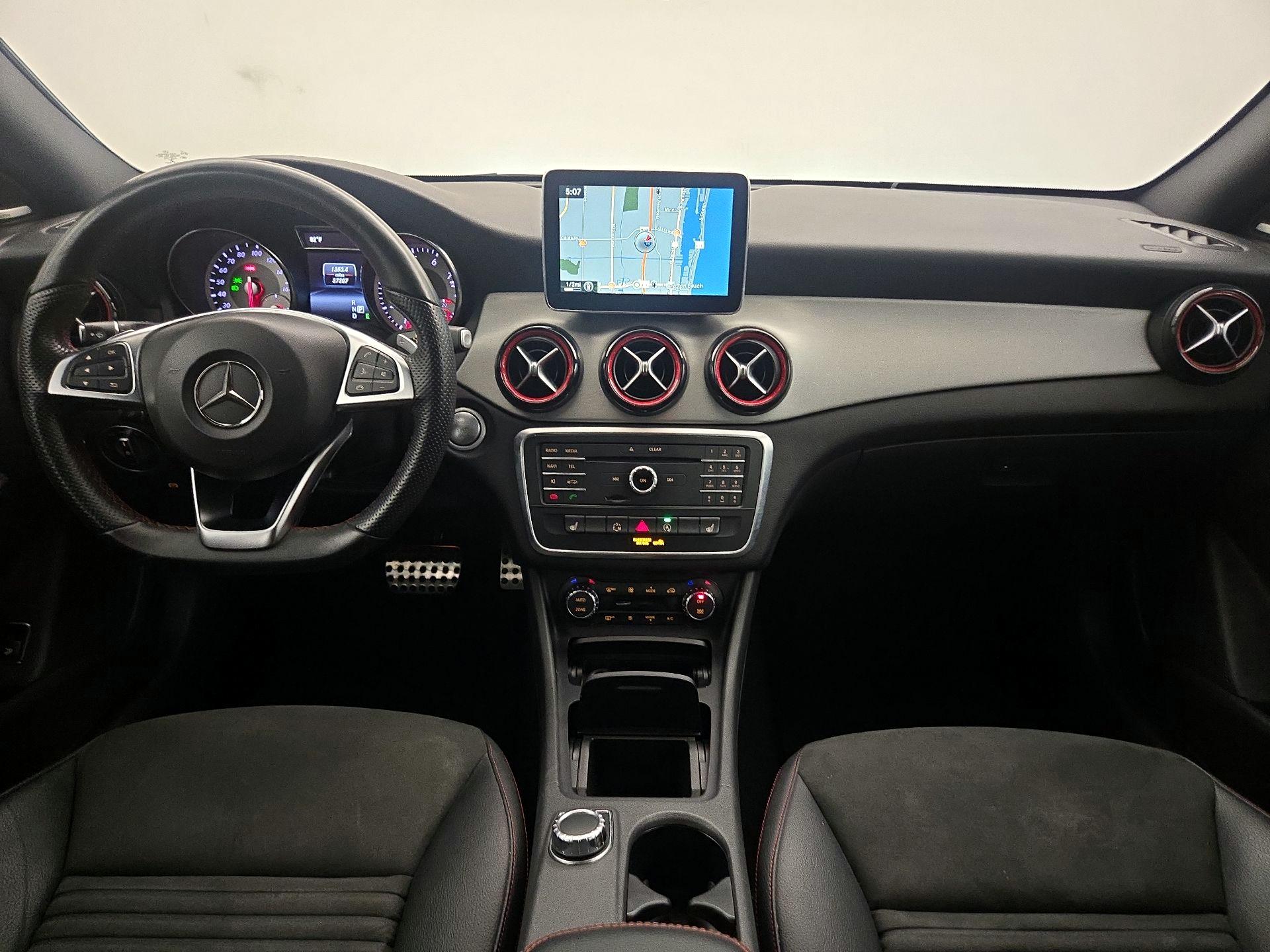 Thumbnail: 2015 Mercedes-Benz CLA - 9