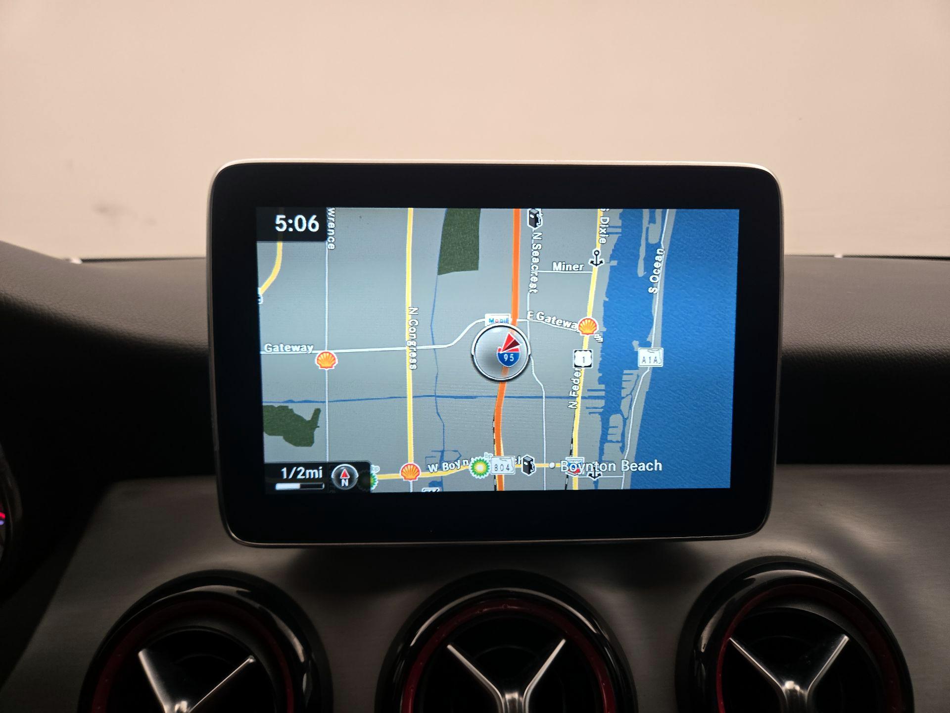 Thumbnail: 2015 Mercedes-Benz CLA - 14