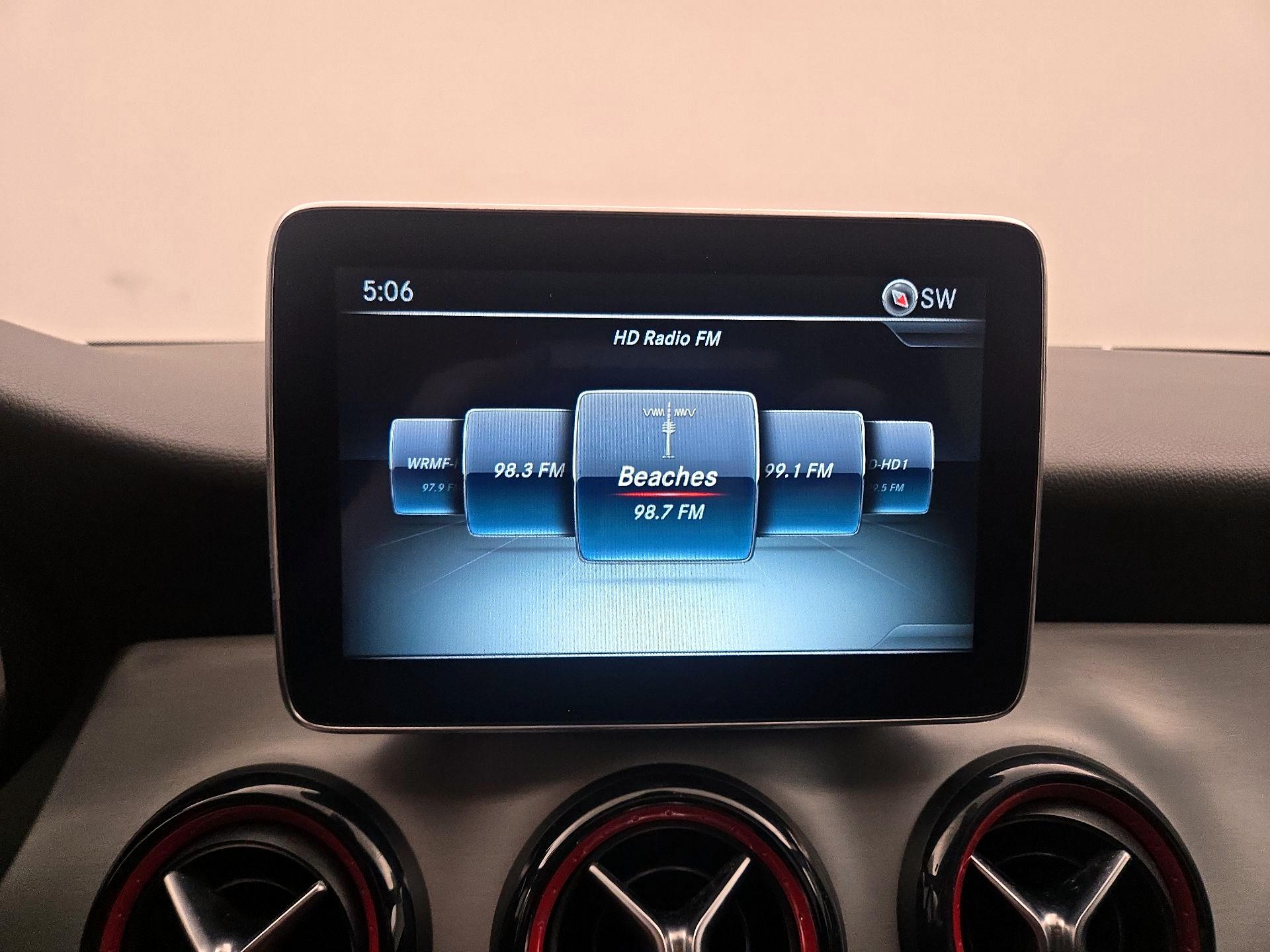 Thumbnail: 2015 Mercedes-Benz CLA - 16