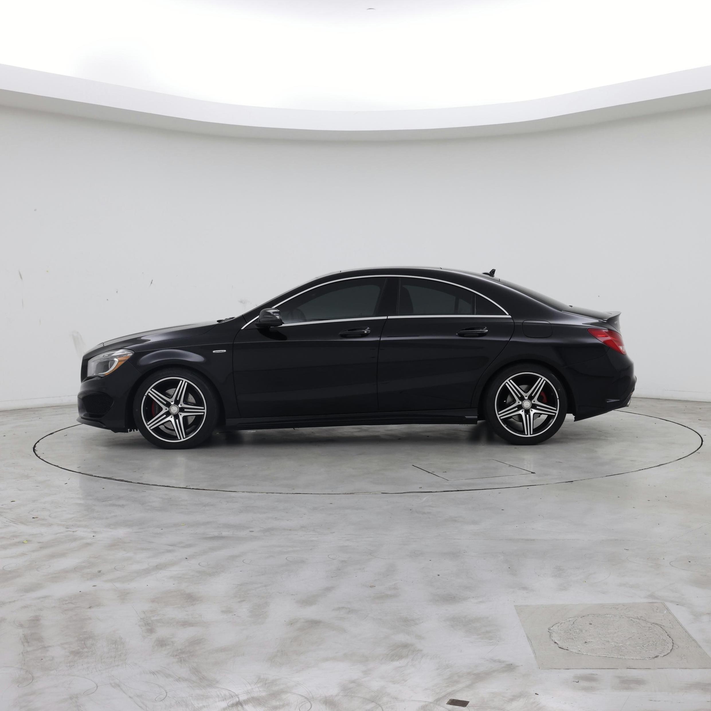 Thumbnail: 2015 Mercedes-Benz CLA - 3