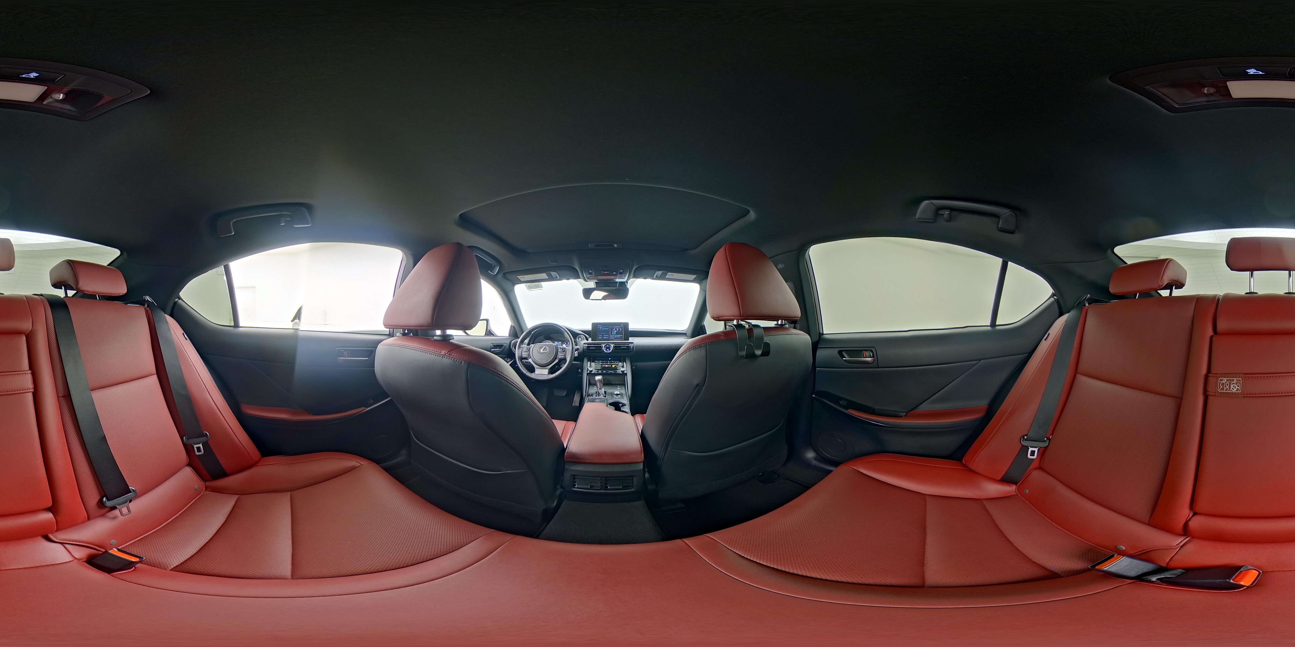2024 Lexus IS 300 - Photo 26
