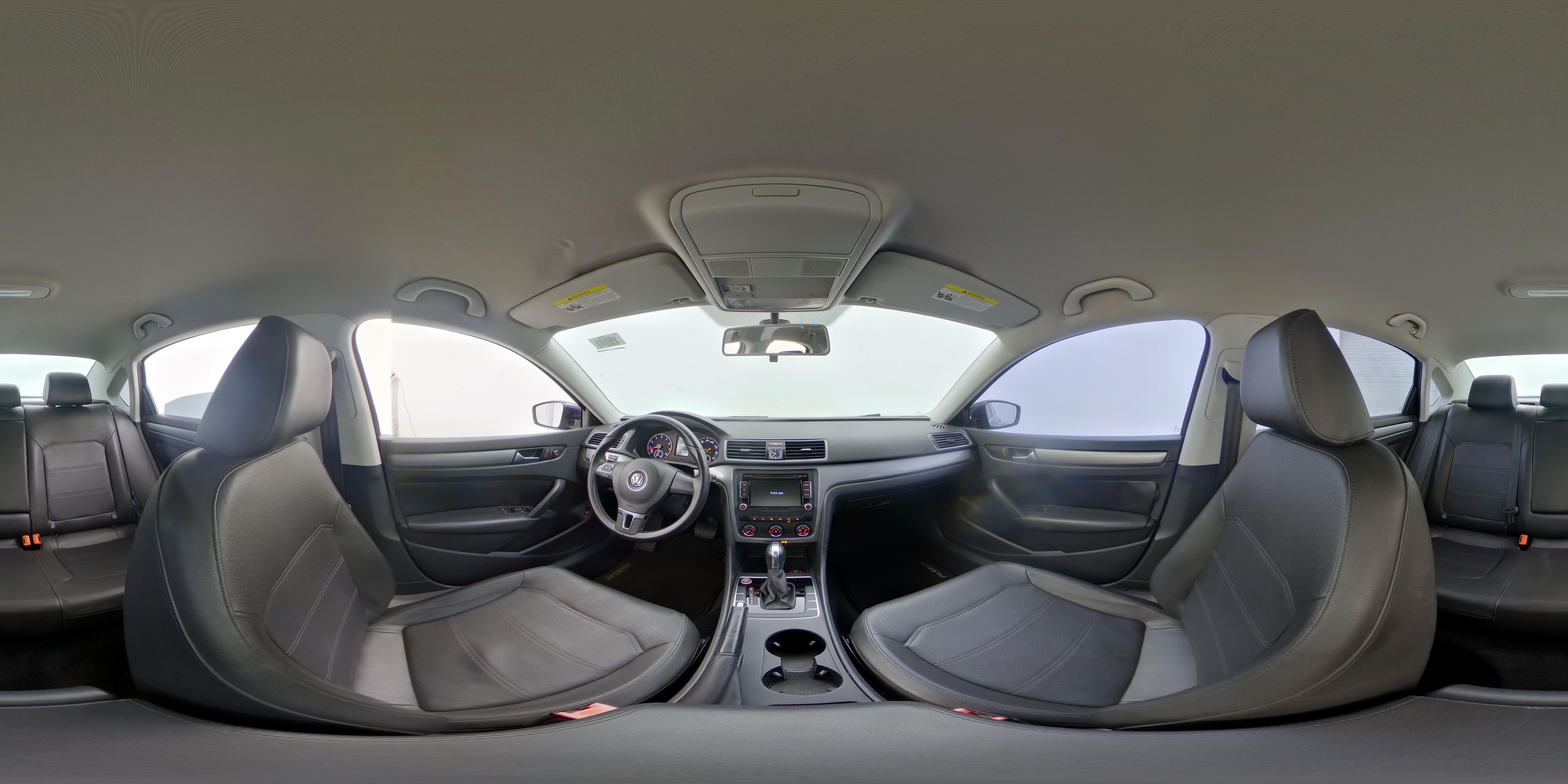 2015 Volkswagen Passat Limited Edition - Photo 24