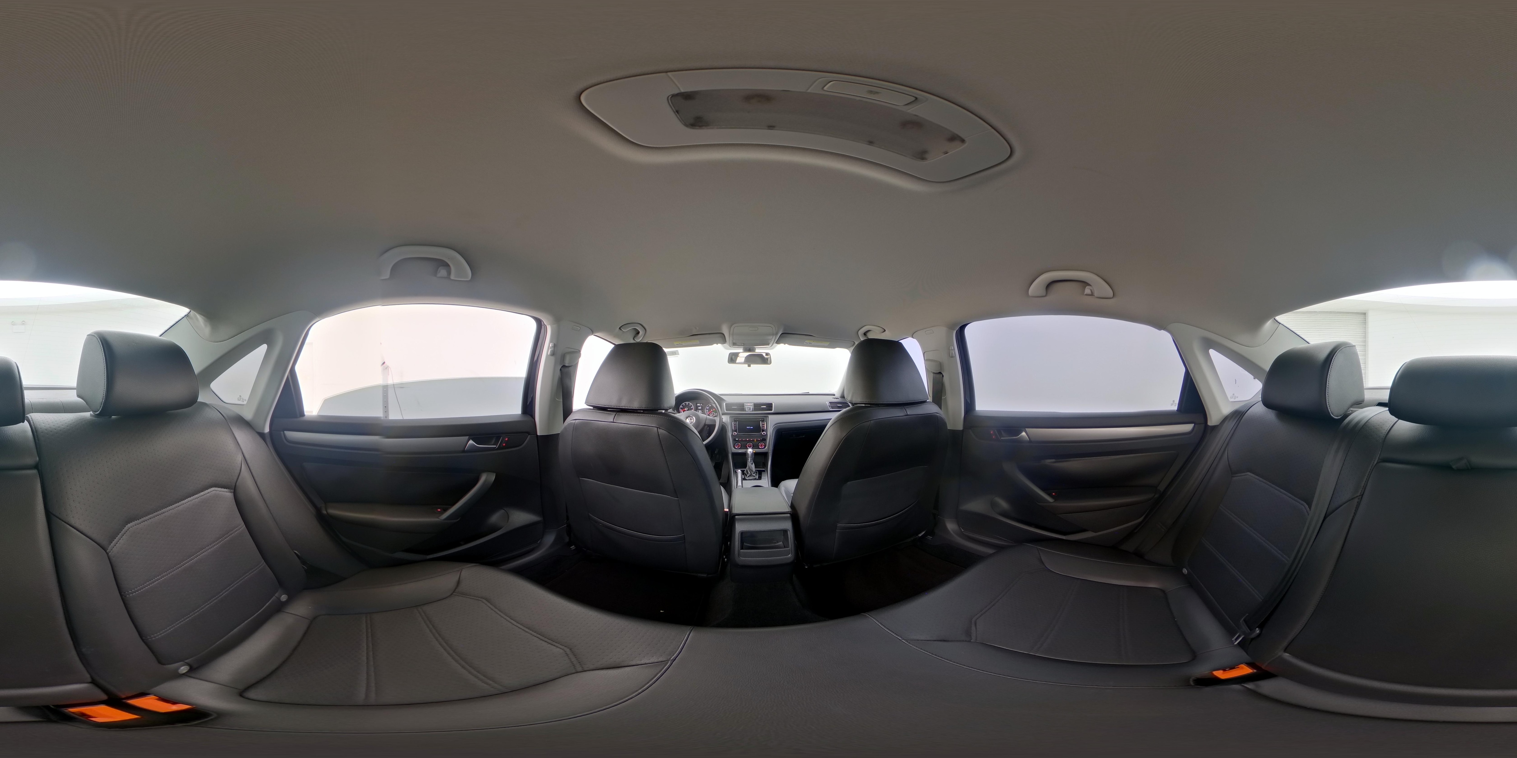 2015 Volkswagen Passat Limited Edition - Photo 25