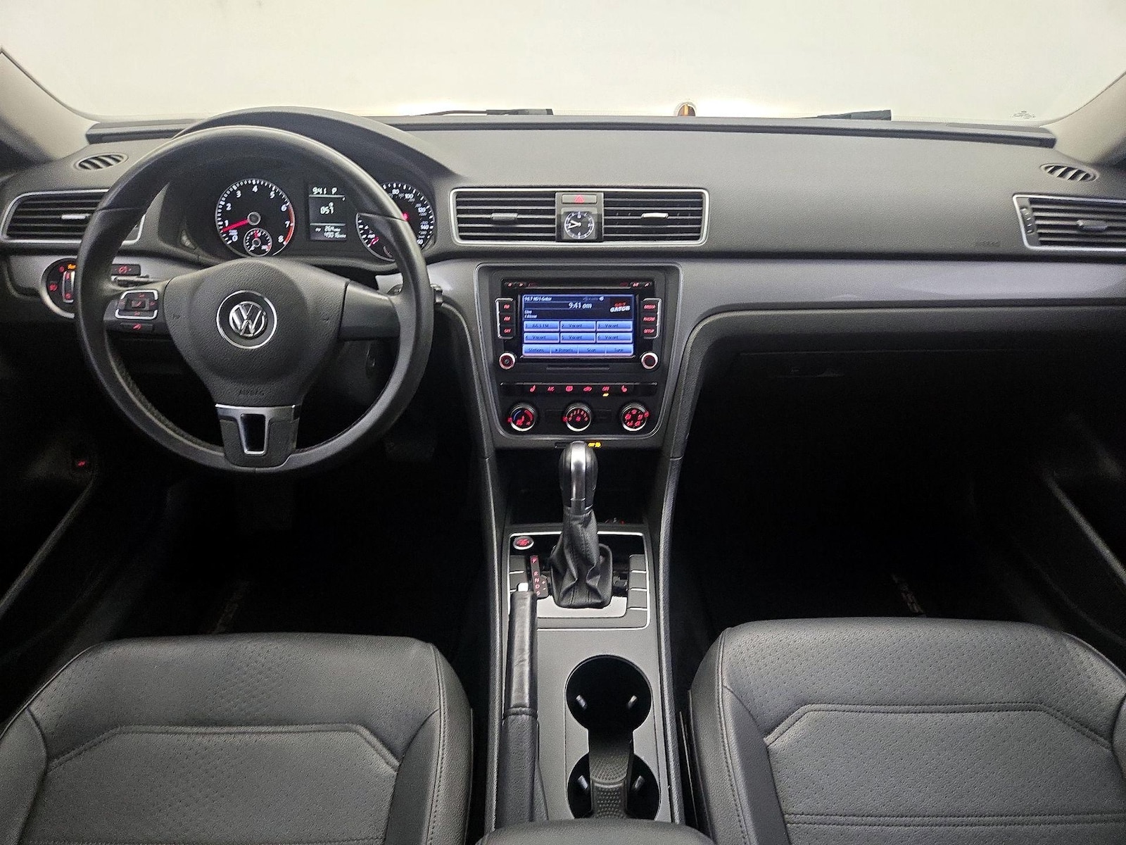 2015 Volkswagen Passat Limited Edition - Photo 10