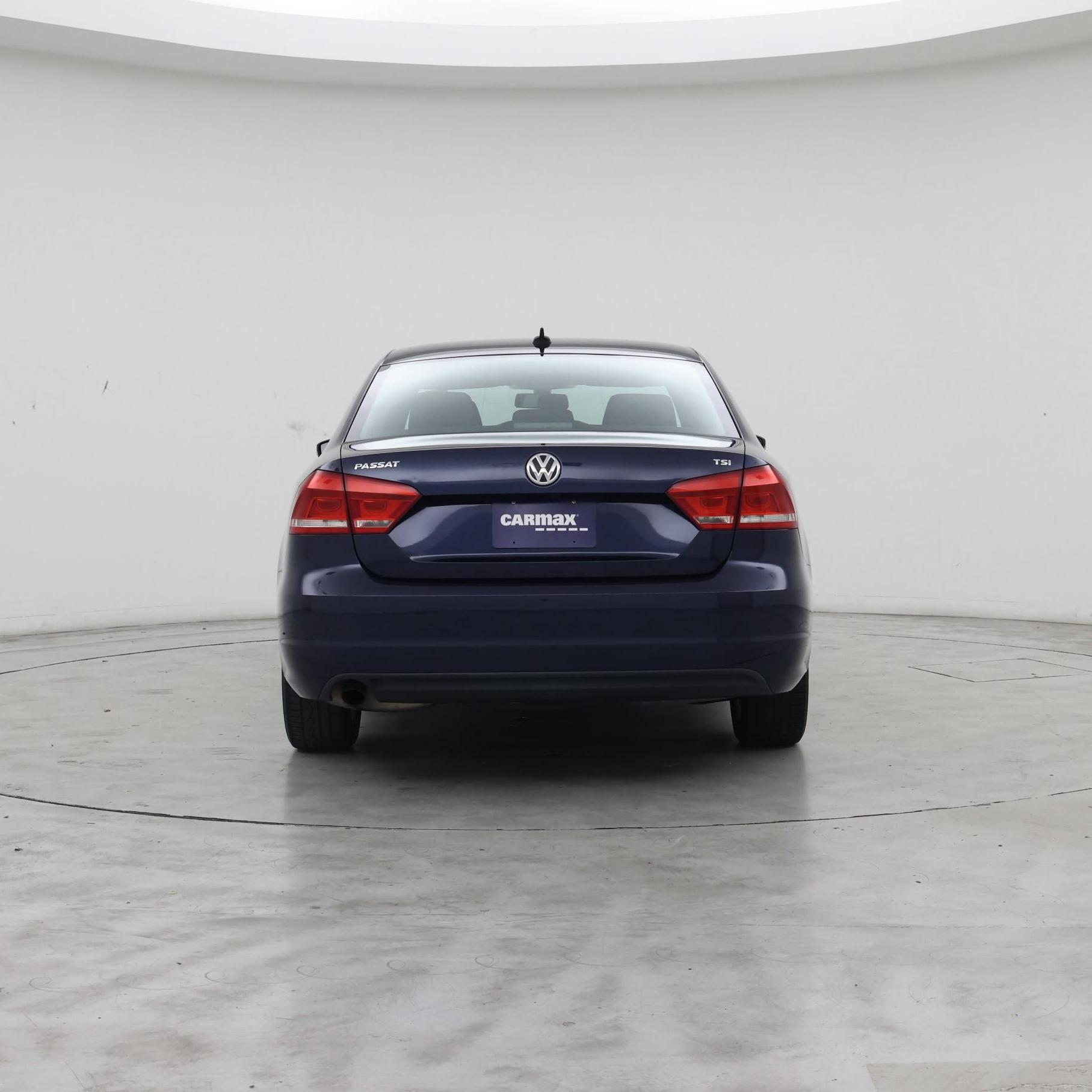 Thumbnail: 2015 Volkswagen Passat - 6