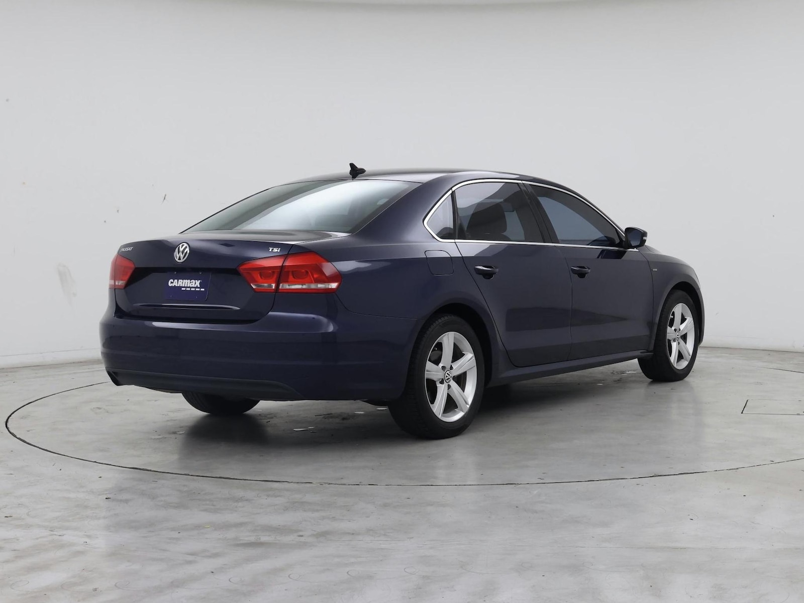 2015 Volkswagen Passat Limited Edition - Photo 9