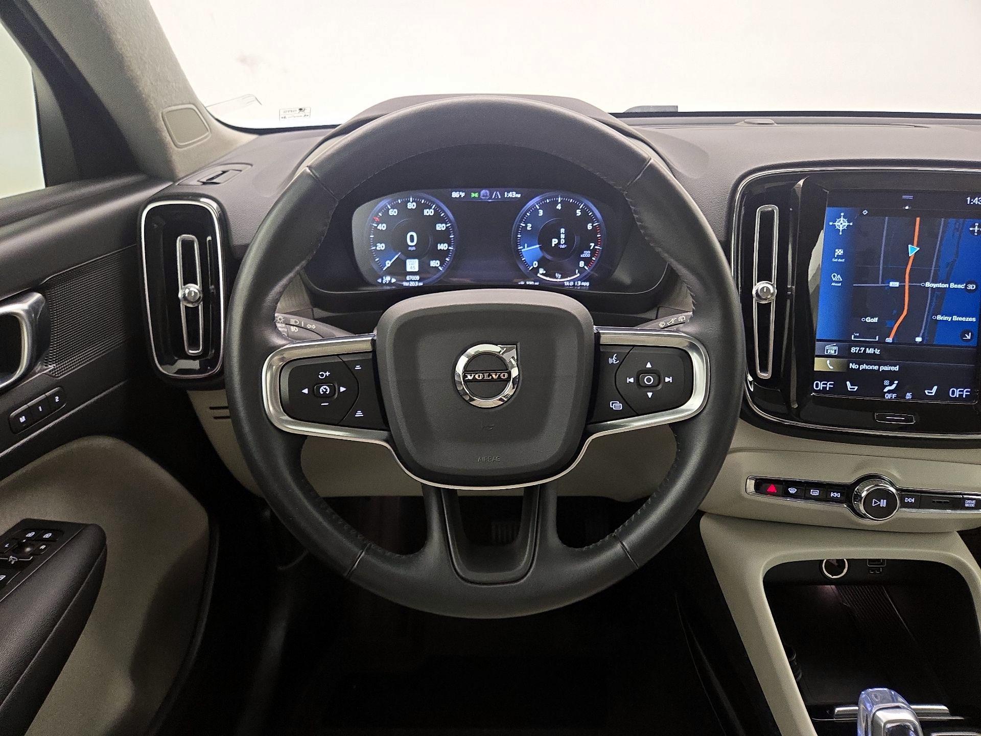 Thumbnail: 2020 Volvo XC40 - 10