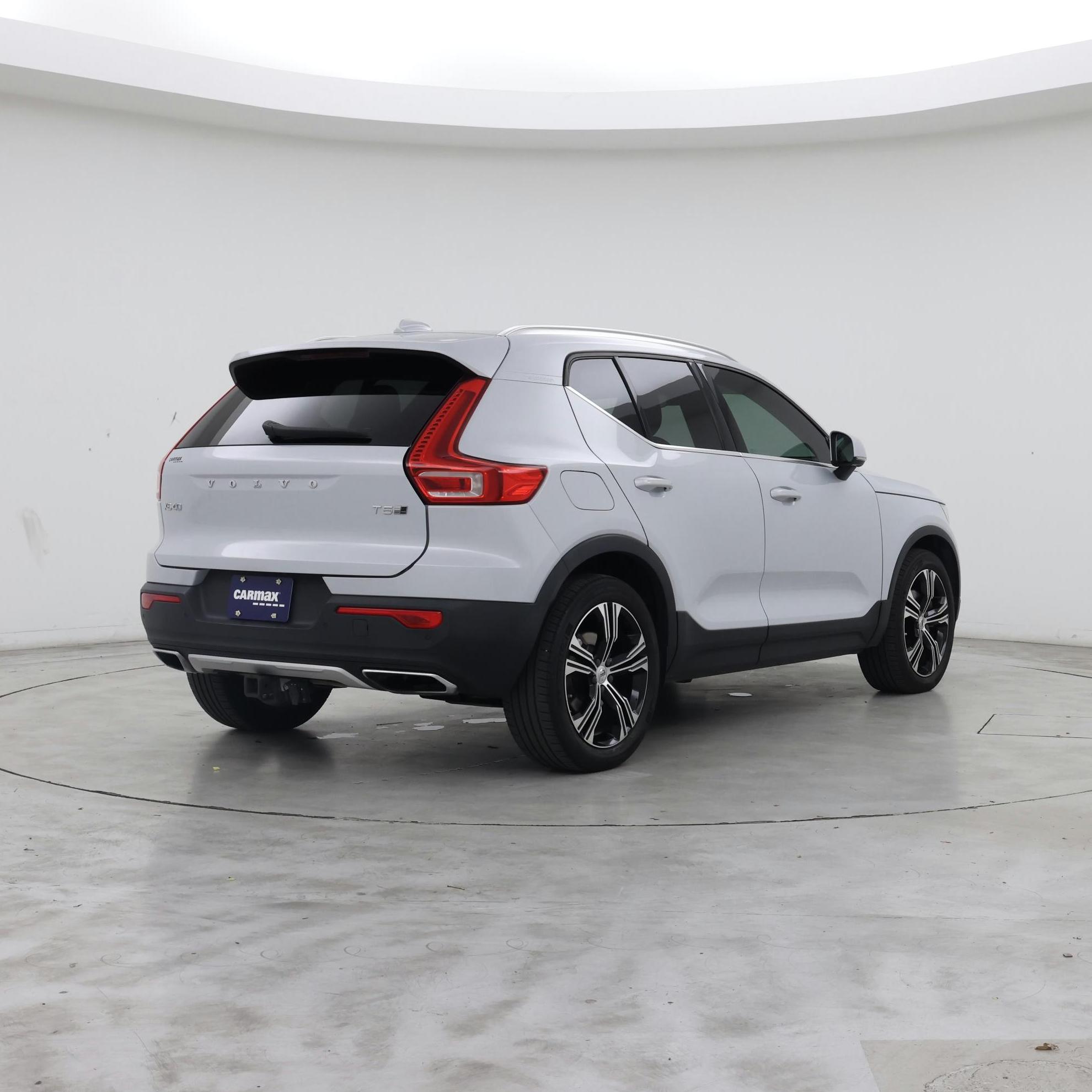 Thumbnail: 2020 Volvo XC40 - 8