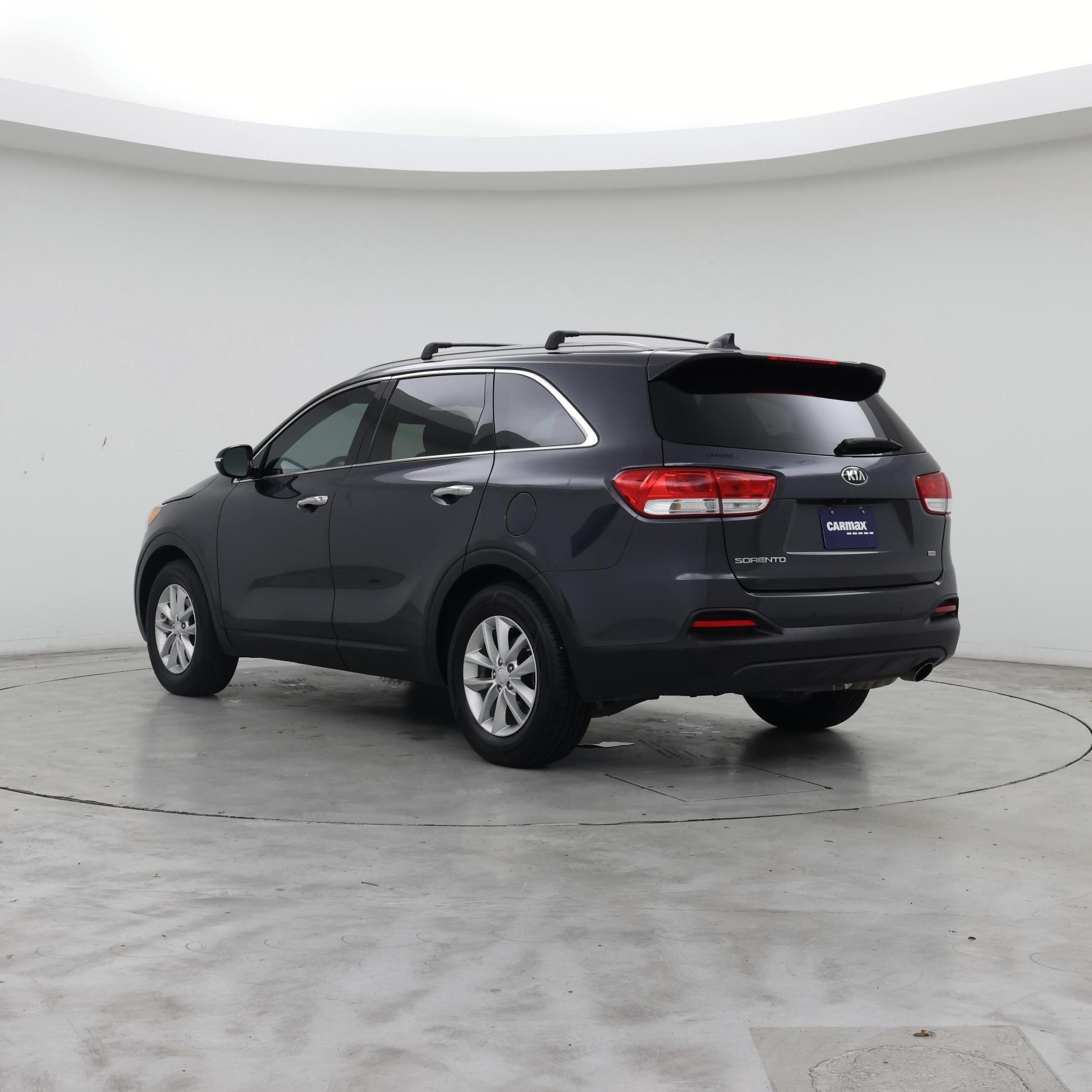 Thumbnail: 2018 Kia Sorento - 2