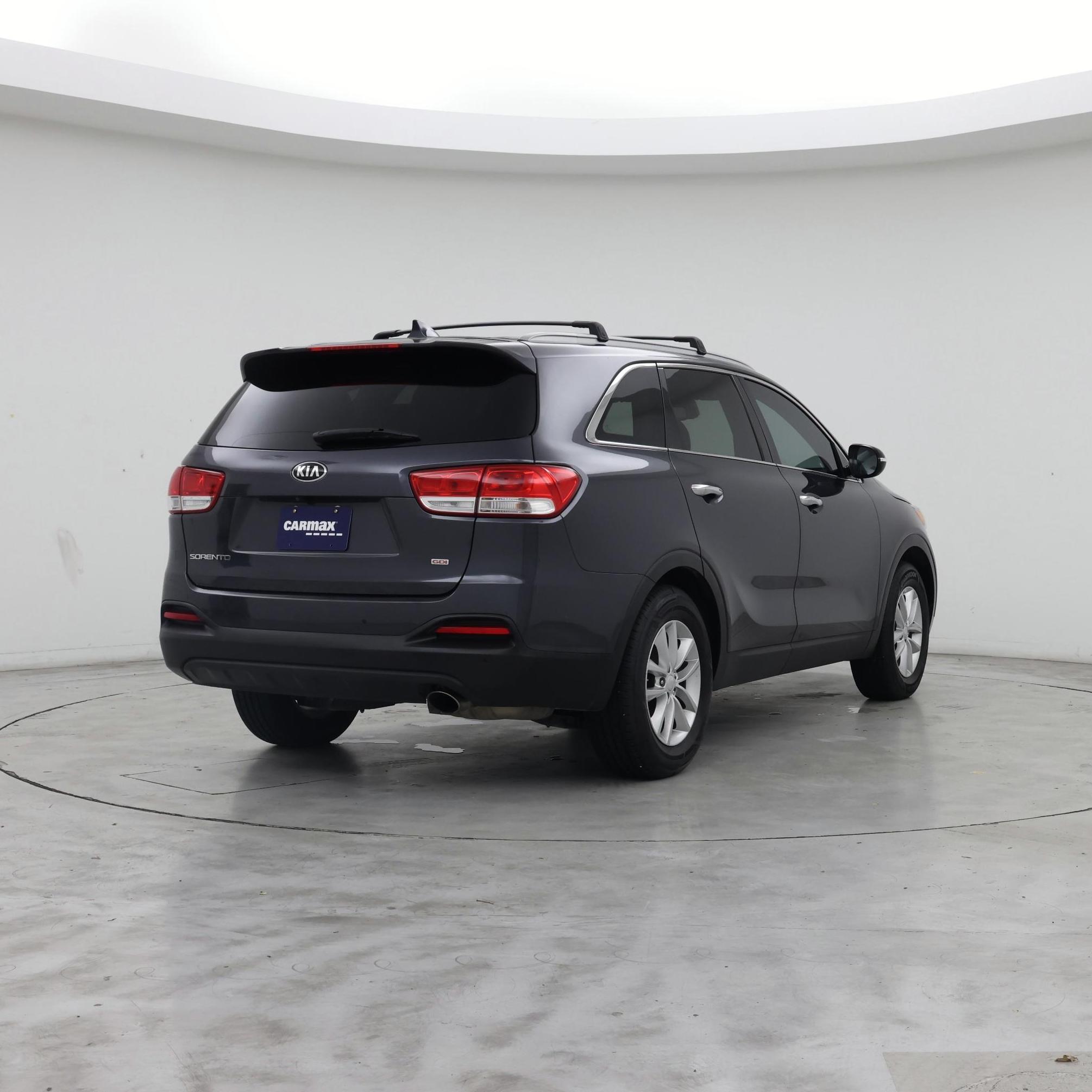 Thumbnail: 2018 Kia Sorento - 8