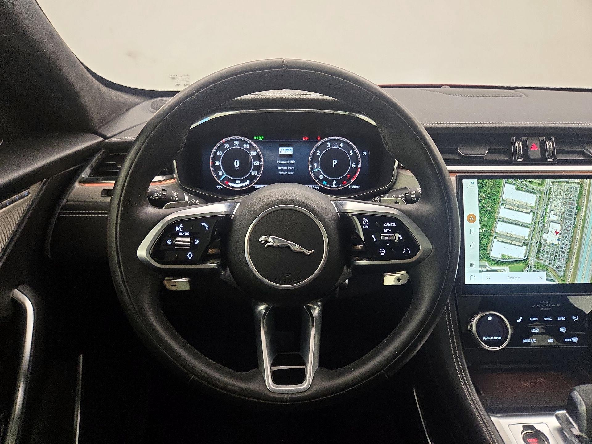 Thumbnail: 2024 Jaguar F-Pace - 10
