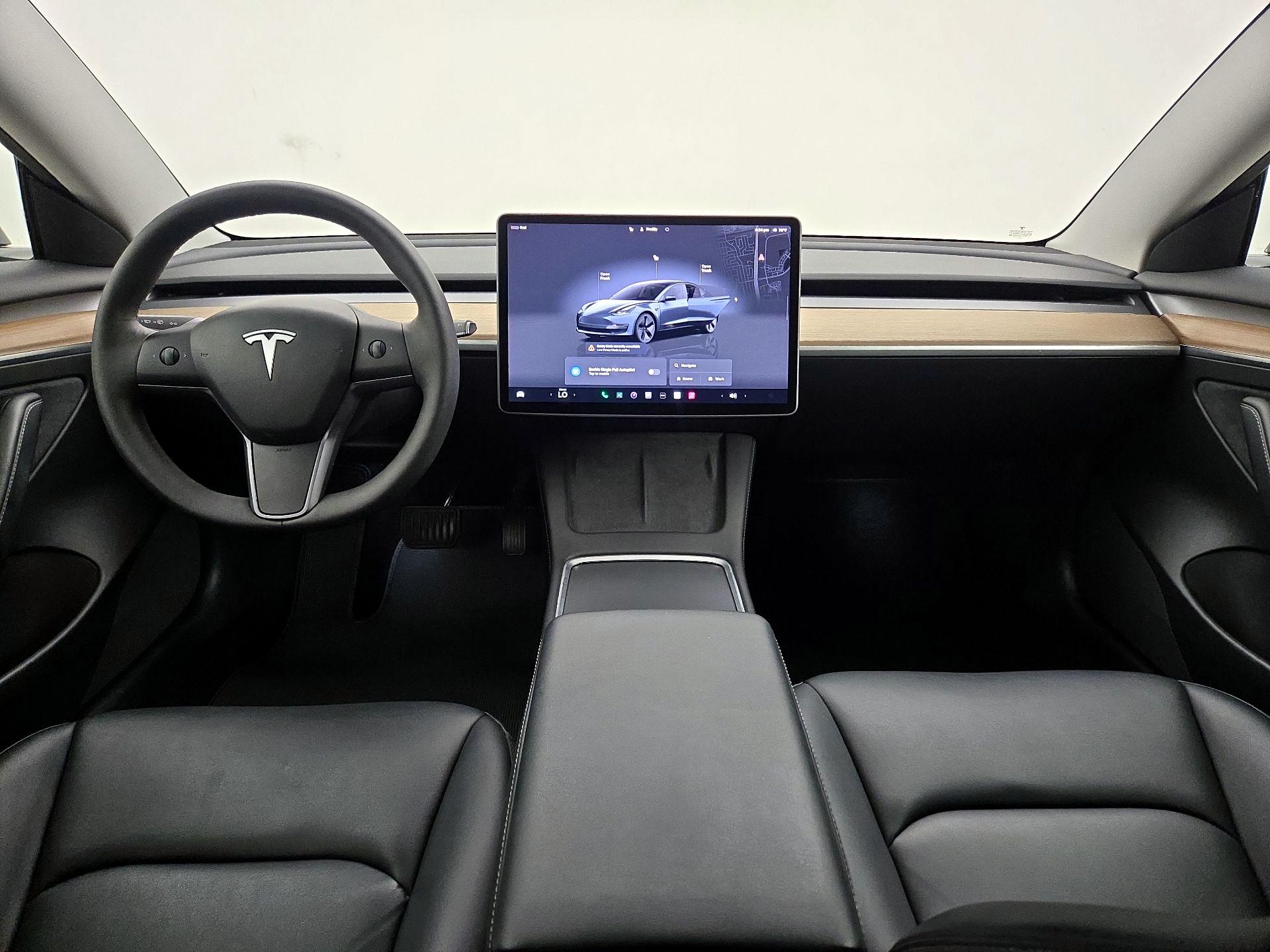Thumbnail: 2022 Tesla Model 3 - 9