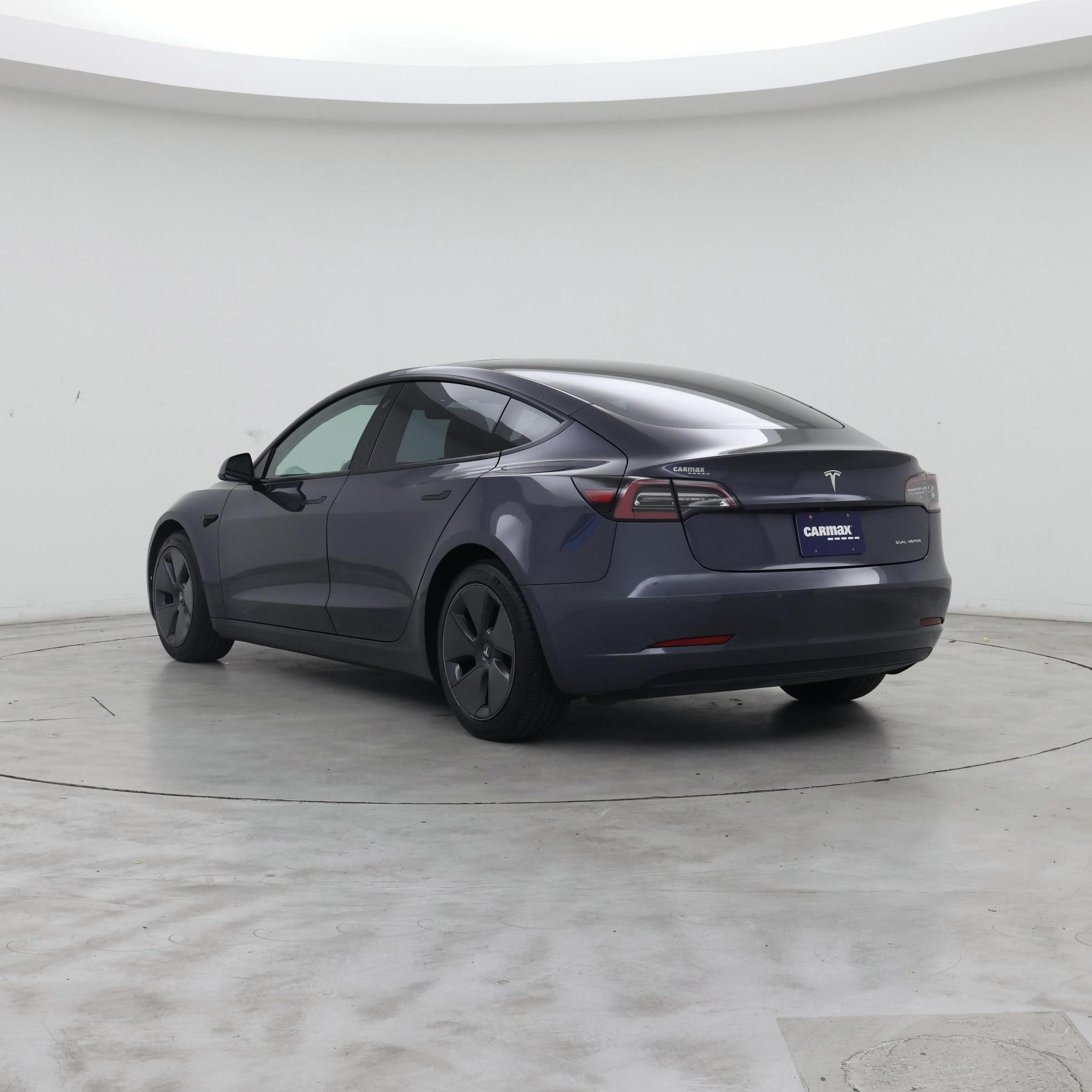 Thumbnail: 2022 Tesla Model 3 - 2