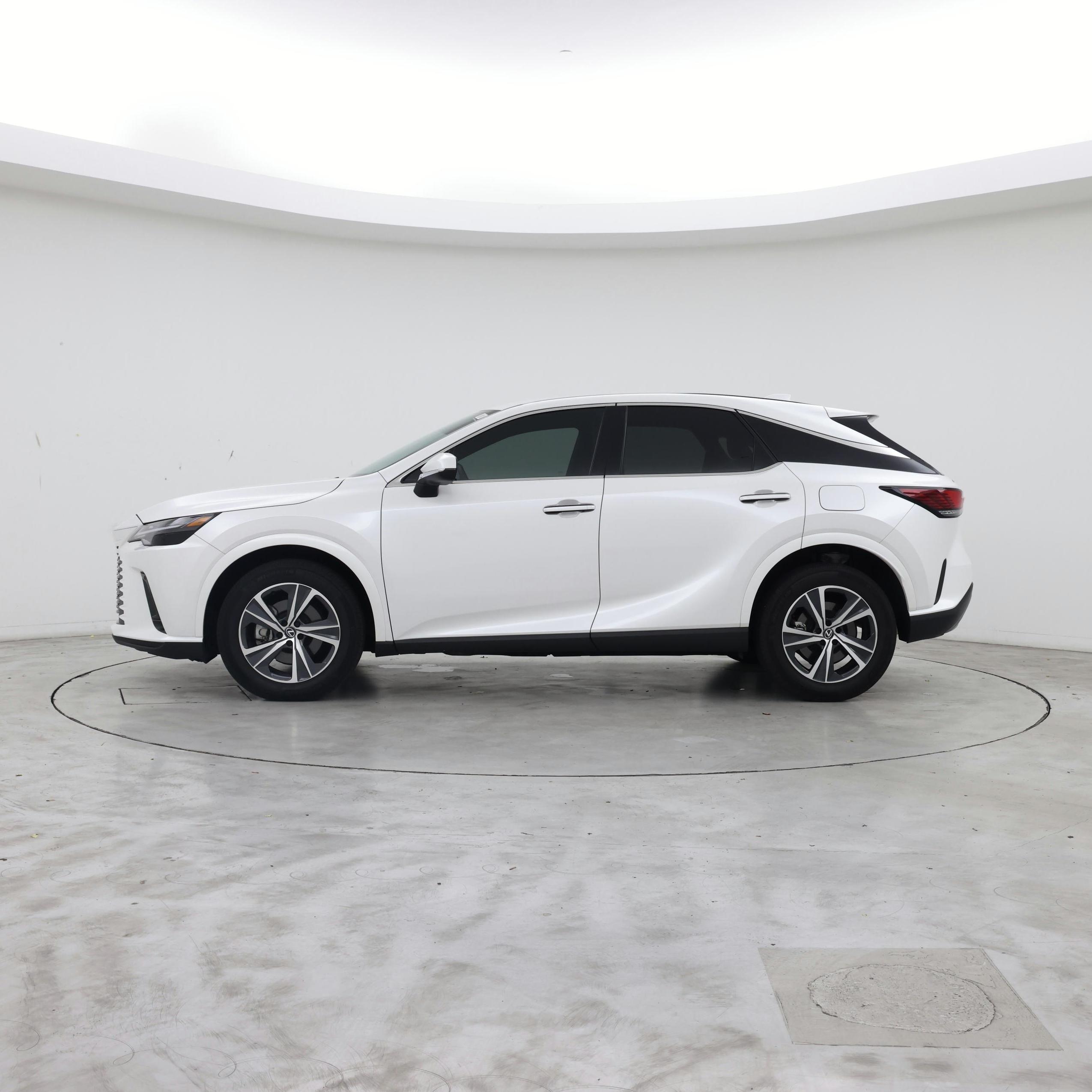 Thumbnail: 2025 Lexus RX - 3