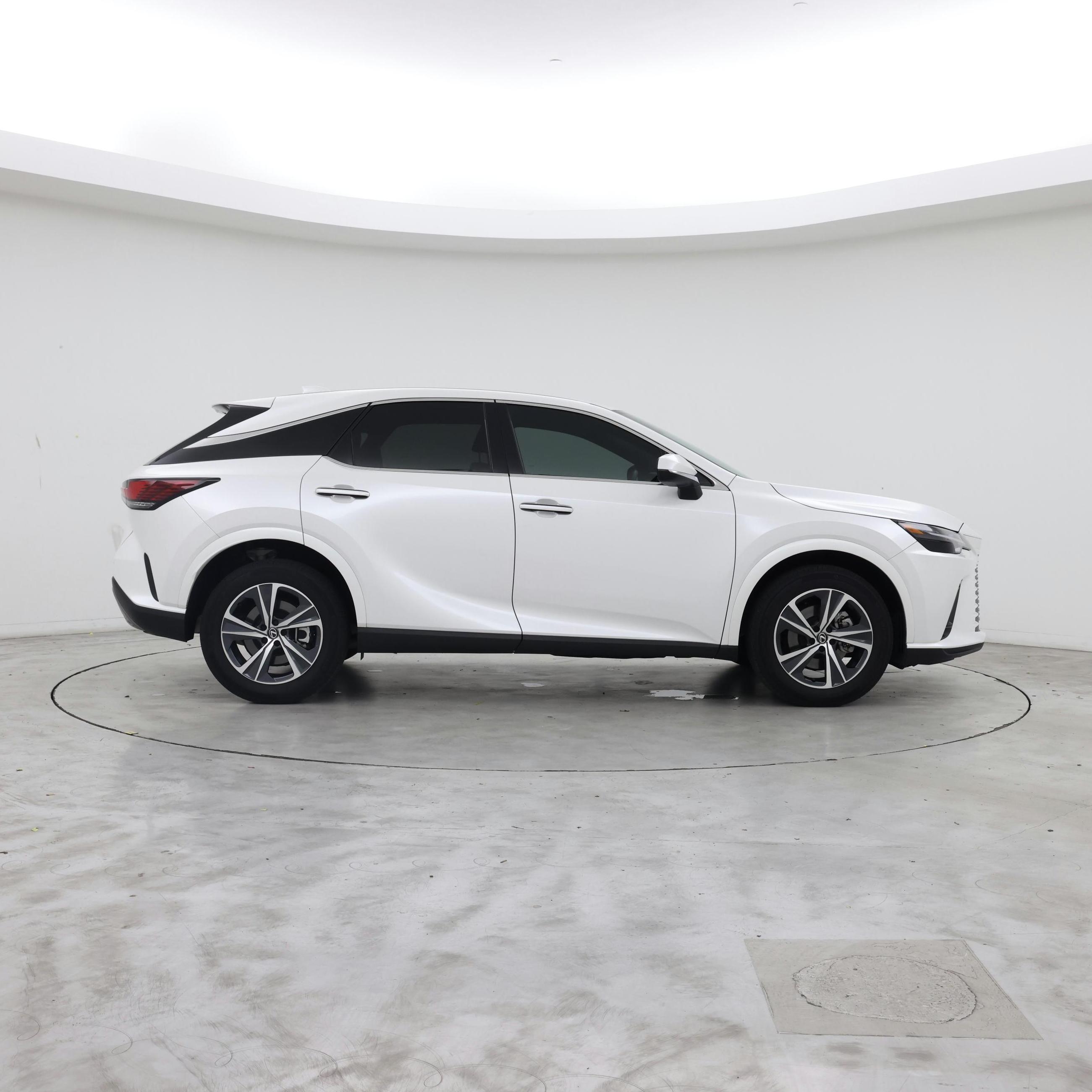 Thumbnail: 2025 Lexus RX - 7
