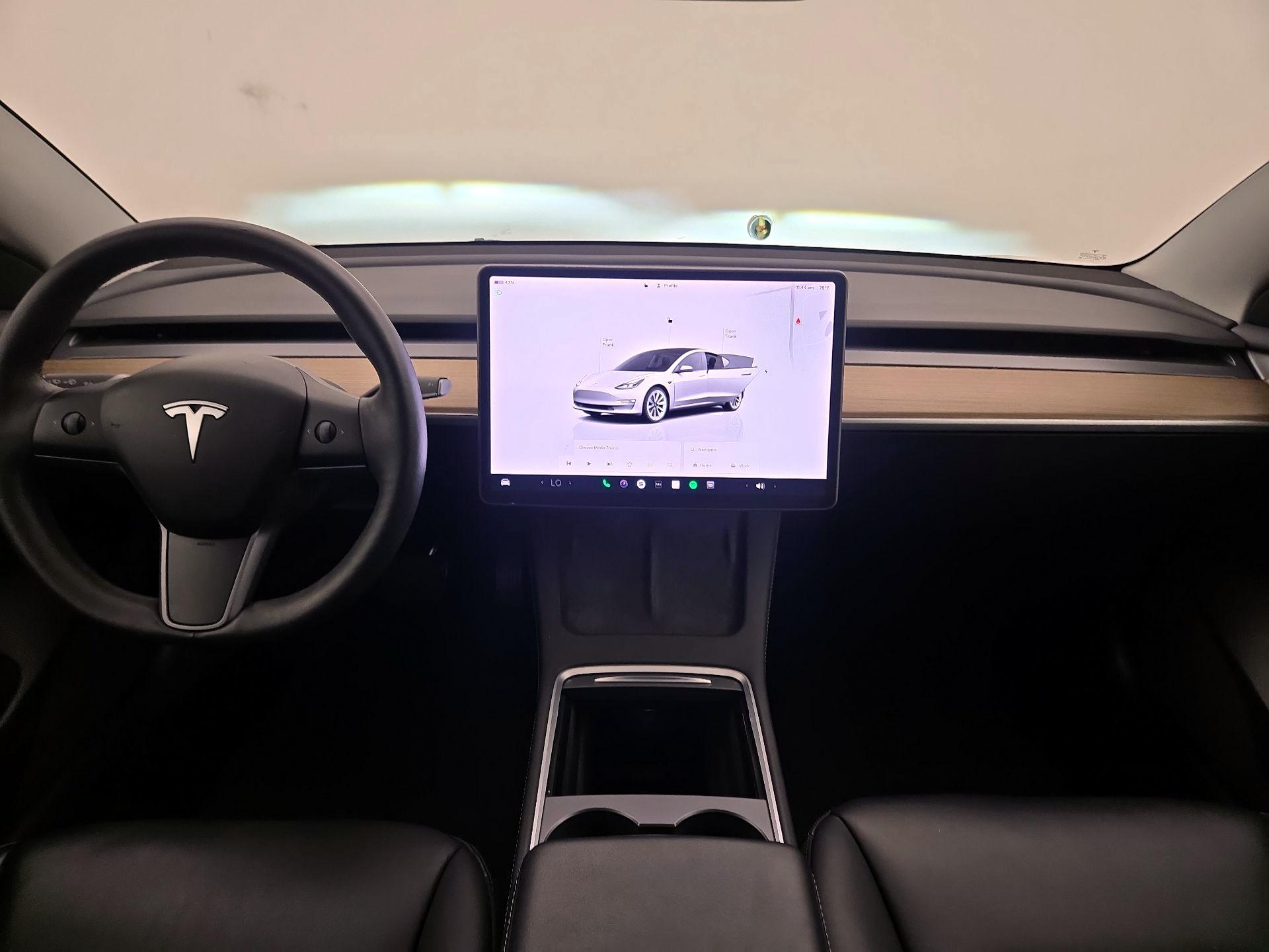 Thumbnail: 2022 Tesla Model 3 - 9