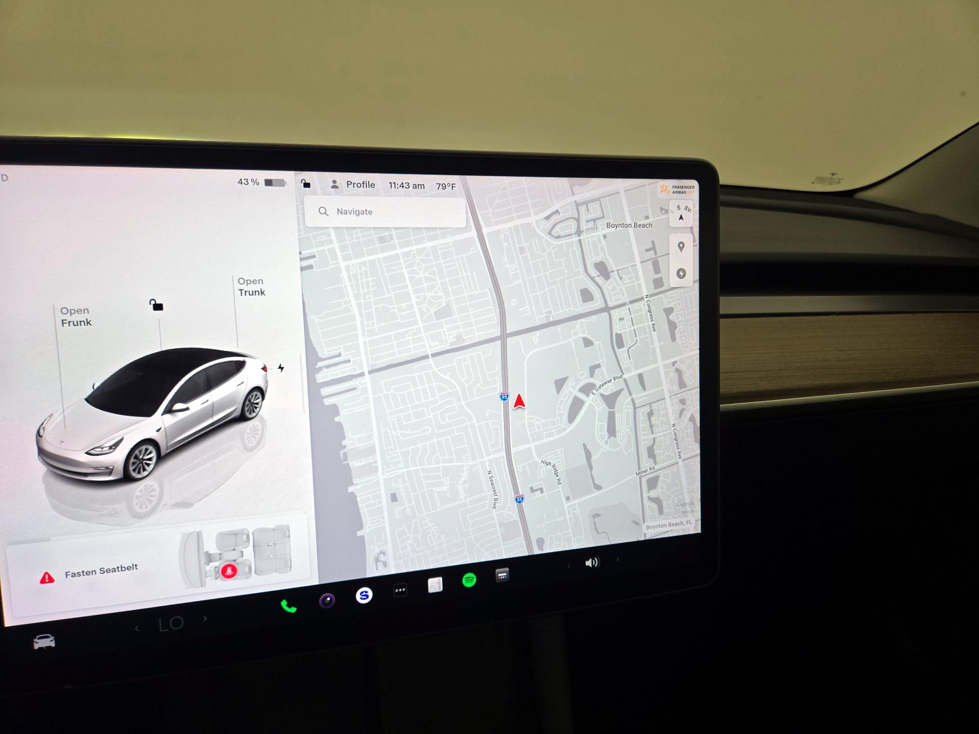 Thumbnail: 2022 Tesla Model 3 - 13