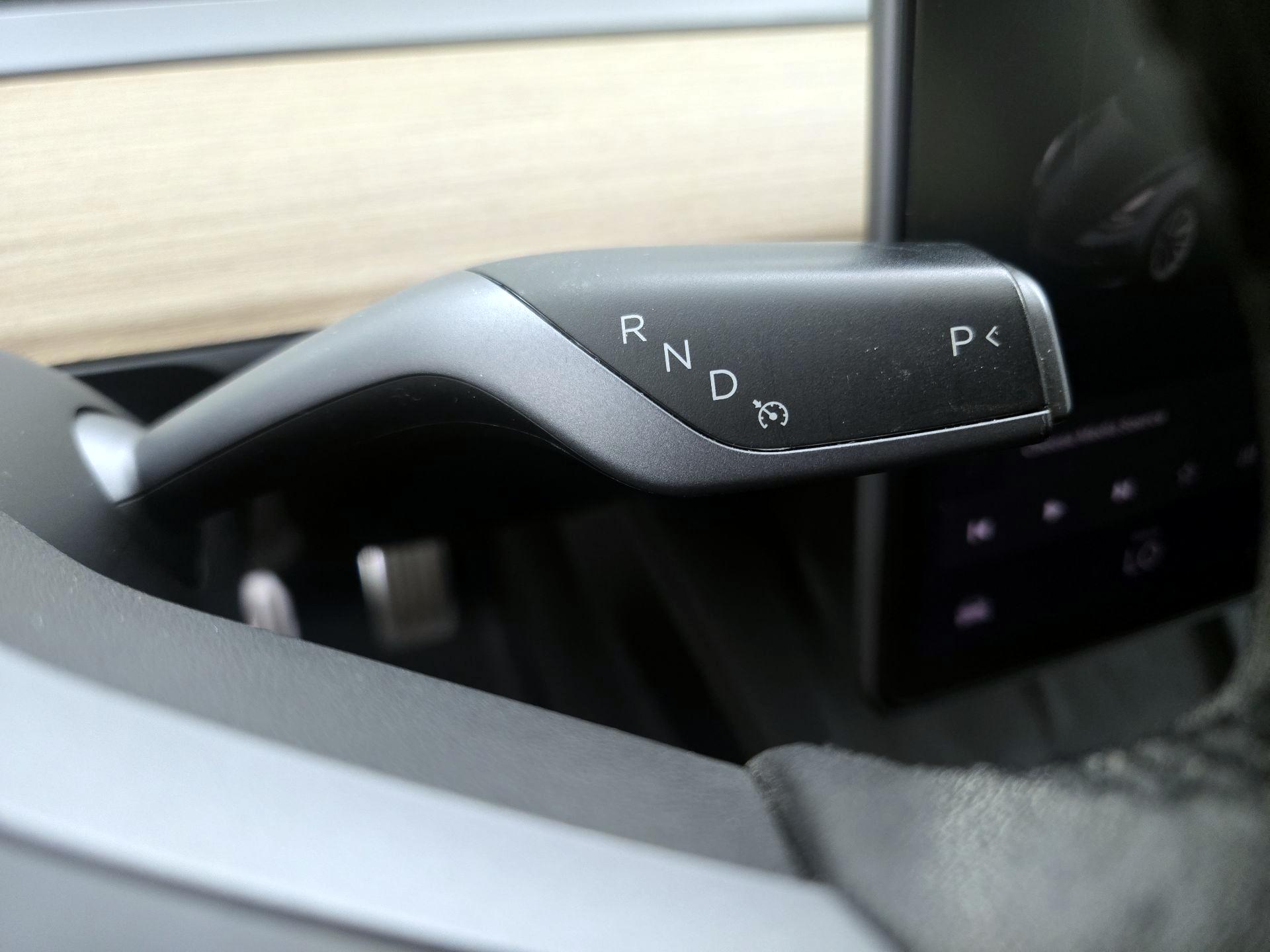 Thumbnail: 2021 Tesla Model 3 - 17