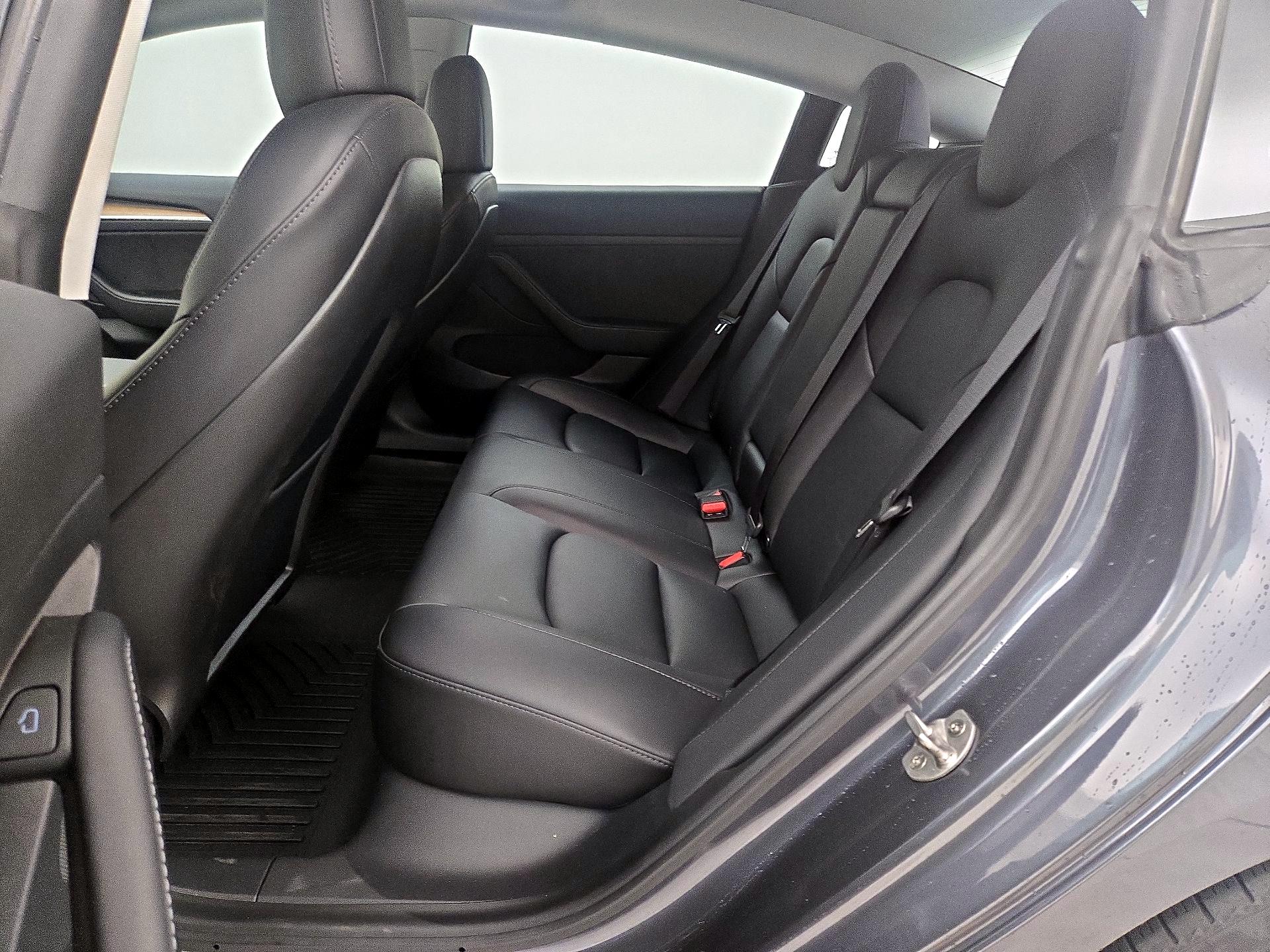 Thumbnail: 2021 Tesla Model 3 - 20