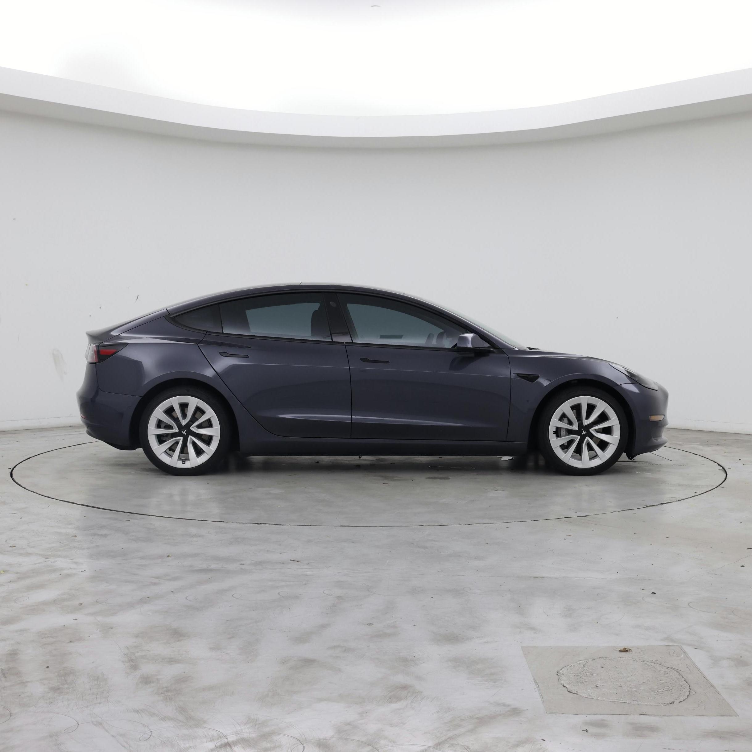 Thumbnail: 2021 Tesla Model 3 - 7