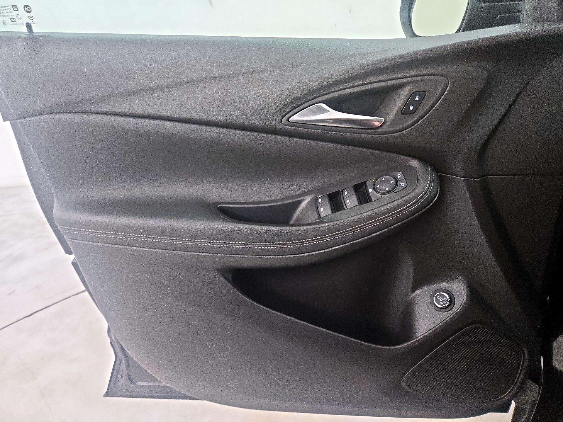 Thumbnail: 2025 Buick Encore GX - 12