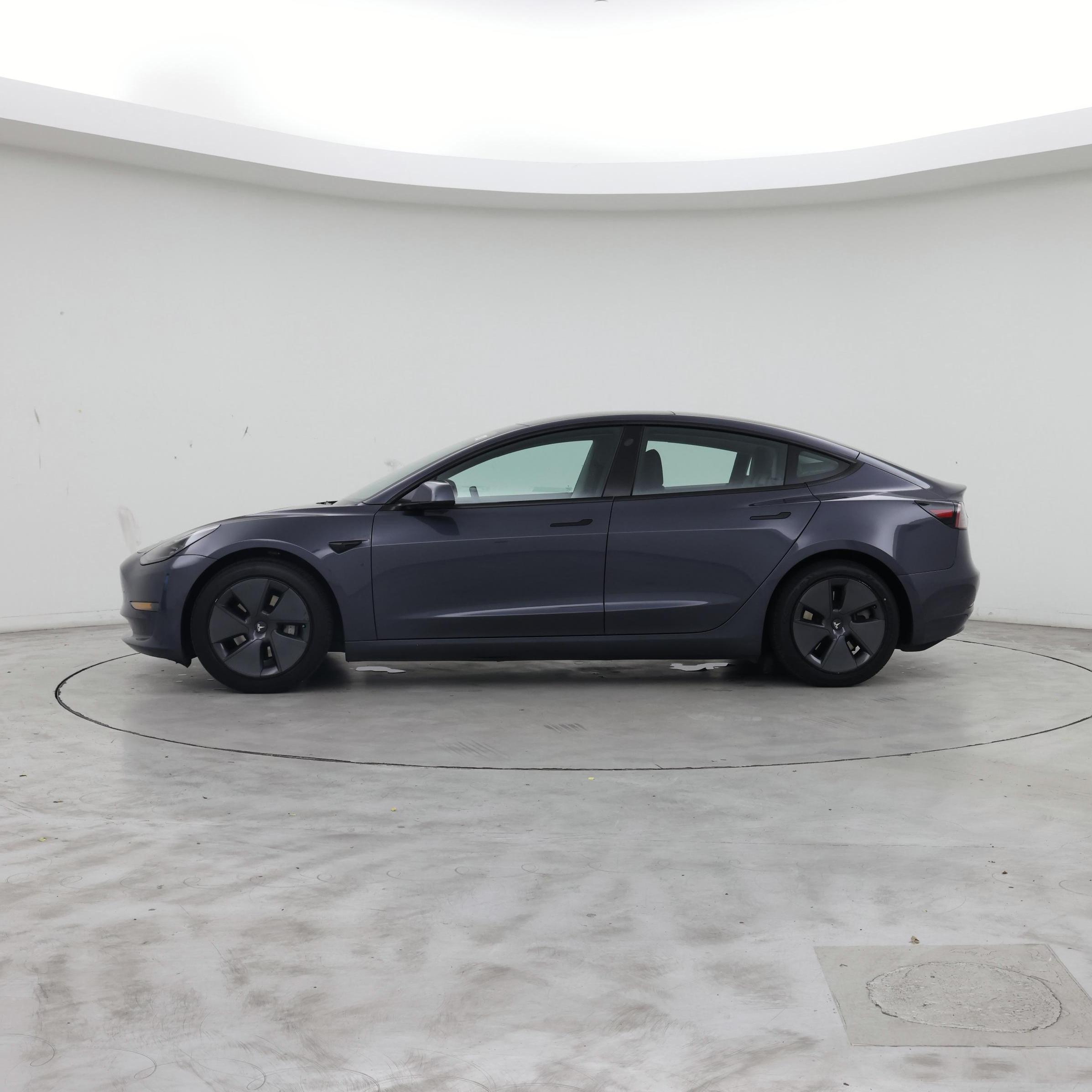 Thumbnail: 2022 Tesla Model 3 - 3