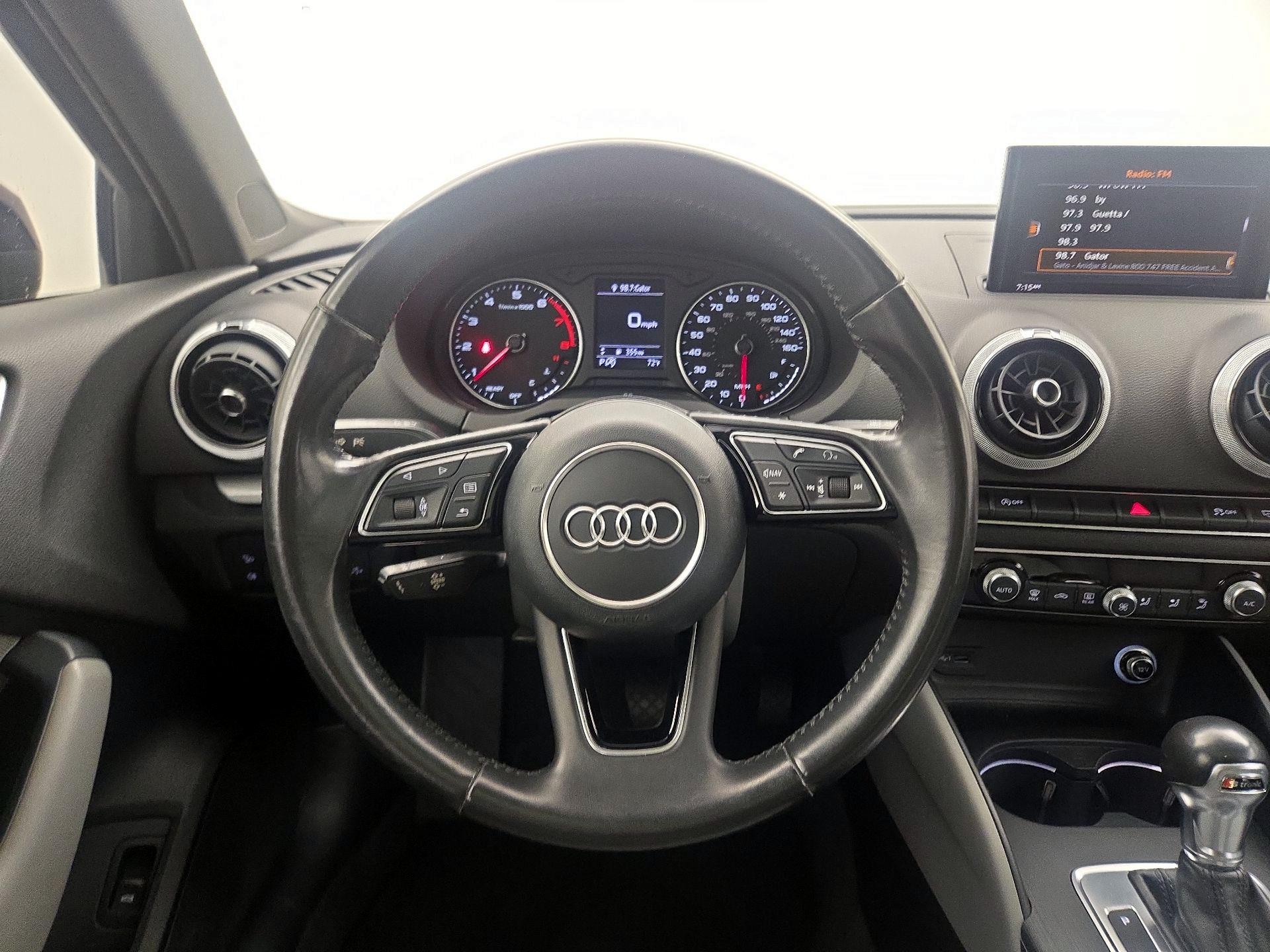 Thumbnail: 2018 Audi A3 - 10