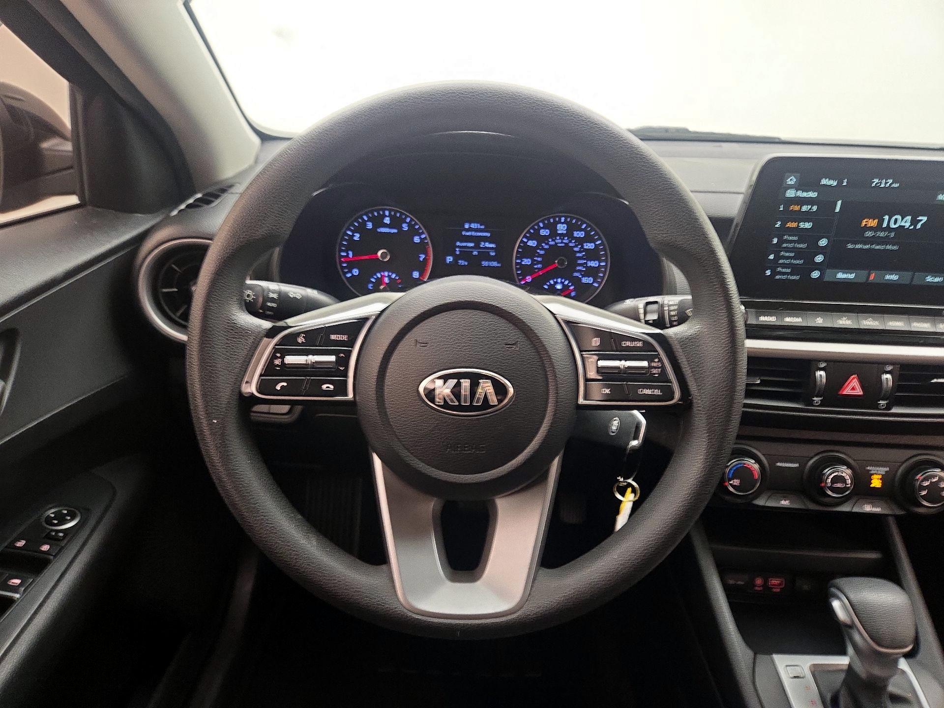 Thumbnail: 2021 Kia Forte - 10