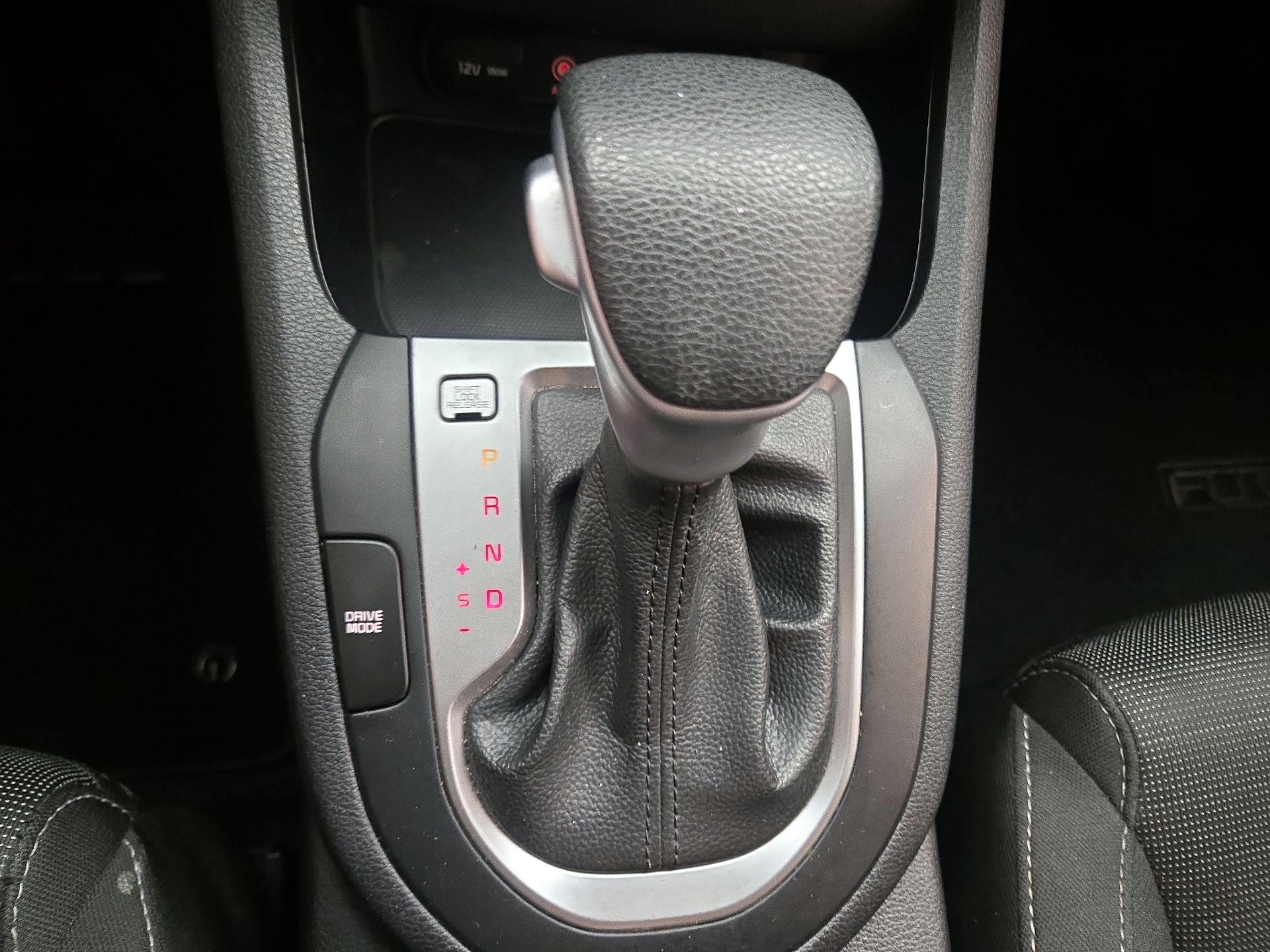 Thumbnail: 2021 Kia Forte - 17