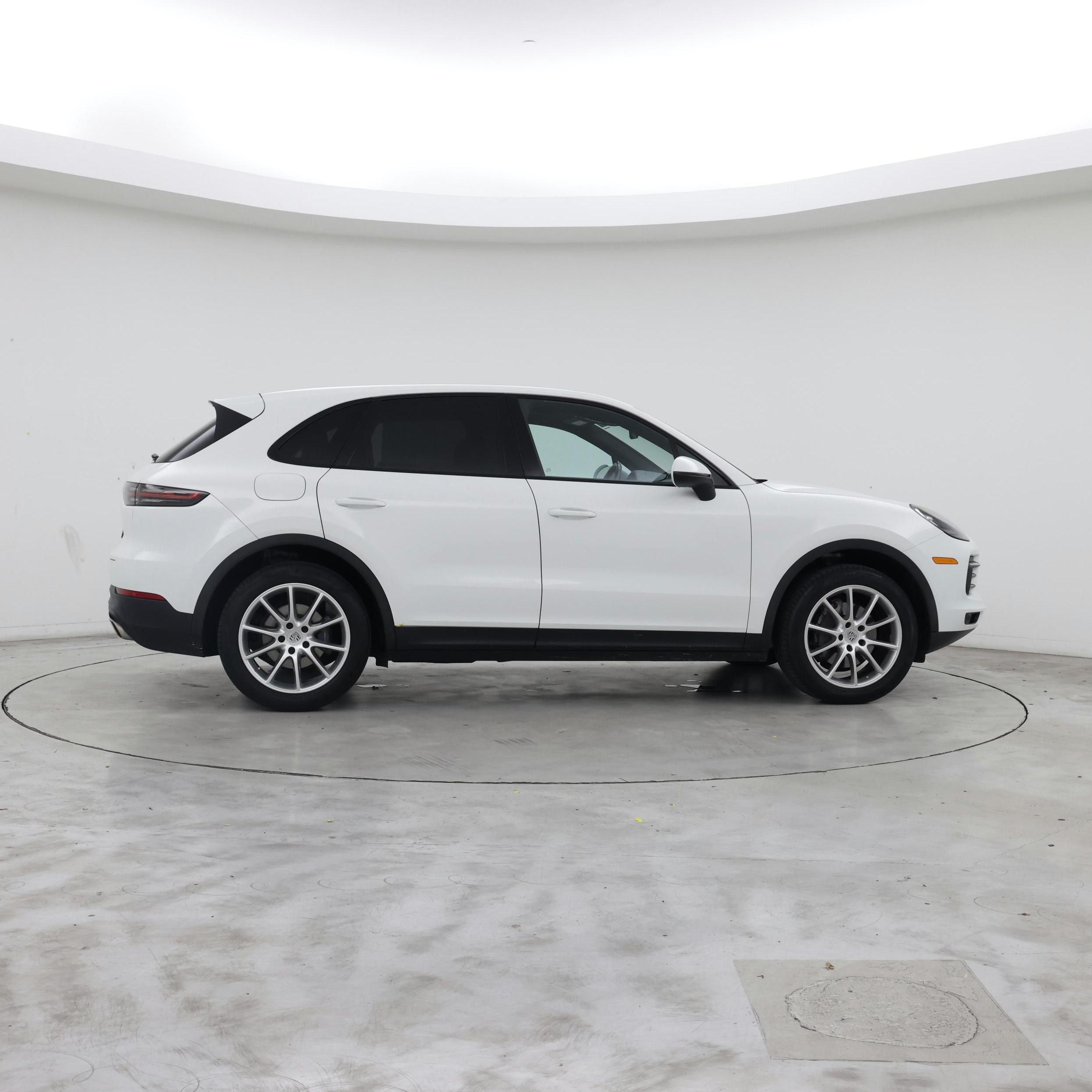Thumbnail: 2019 Porsche Cayenne - 7