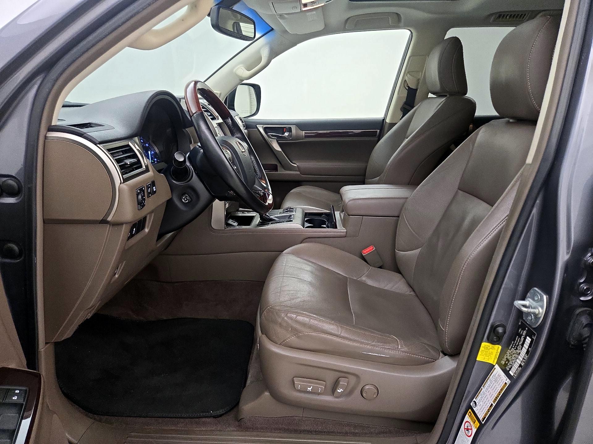 Thumbnail: 2017 Lexus GX - 11