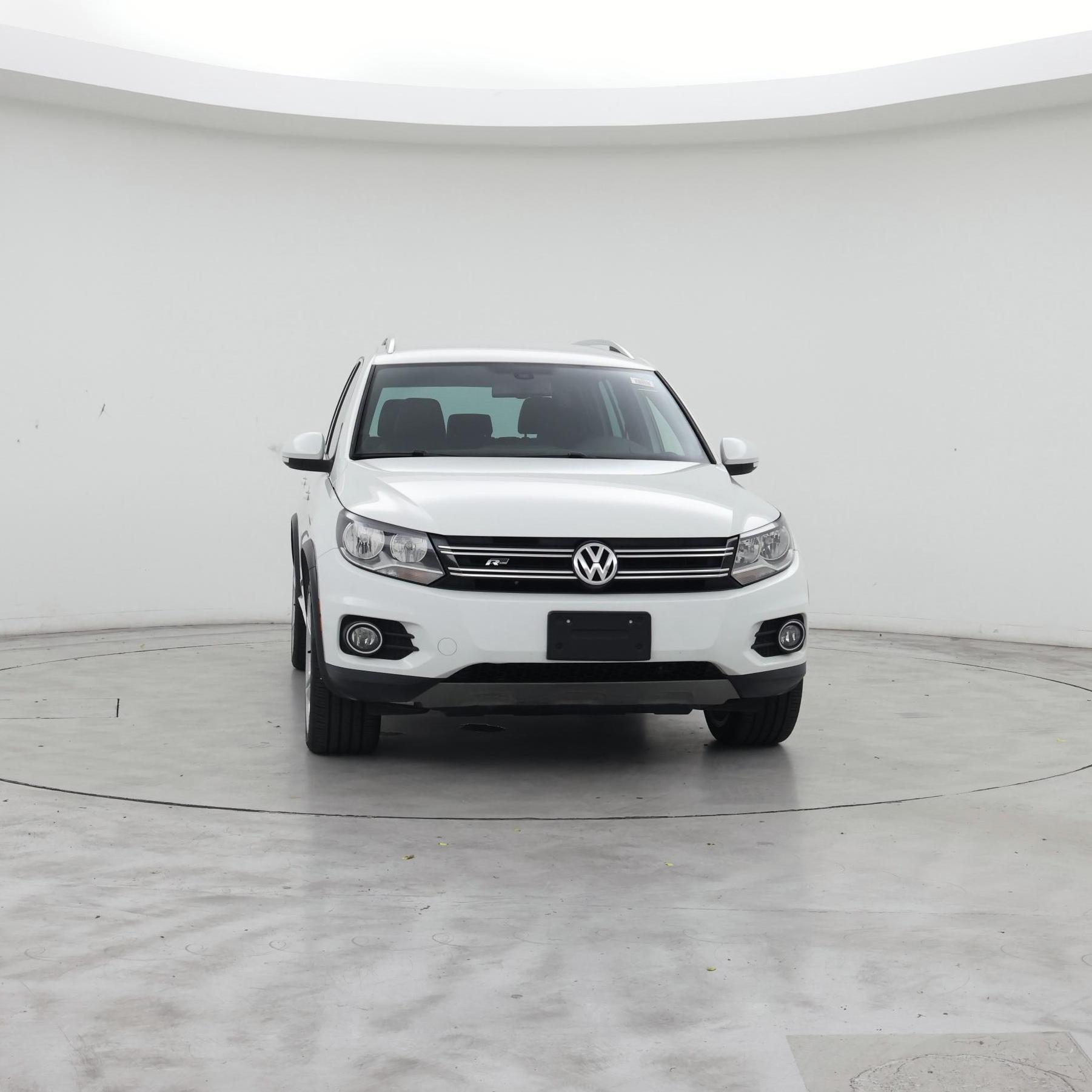 Thumbnail: 2016 Volkswagen Tiguan - 5