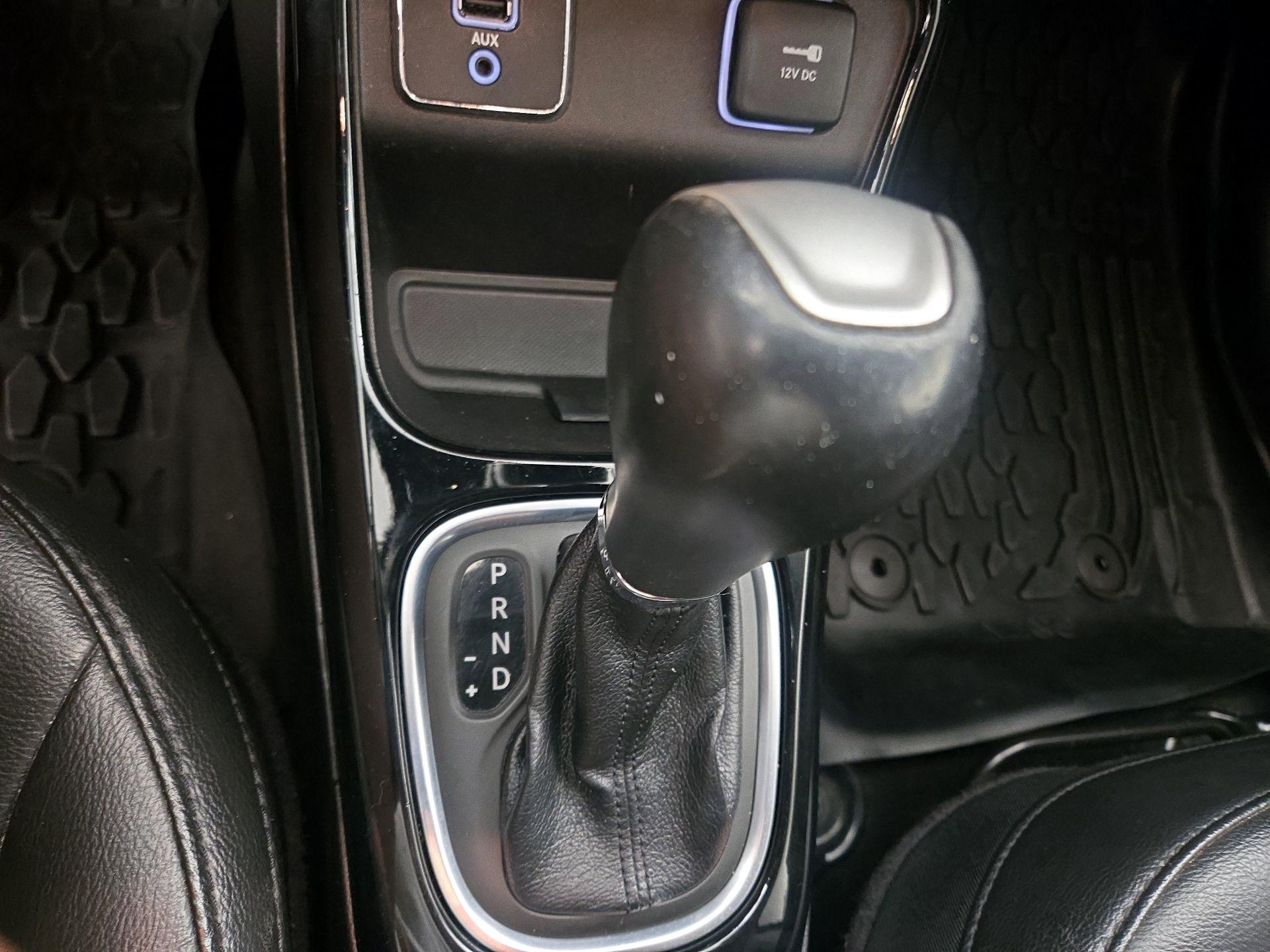 Thumbnail: 2020 Jeep Compass - 17