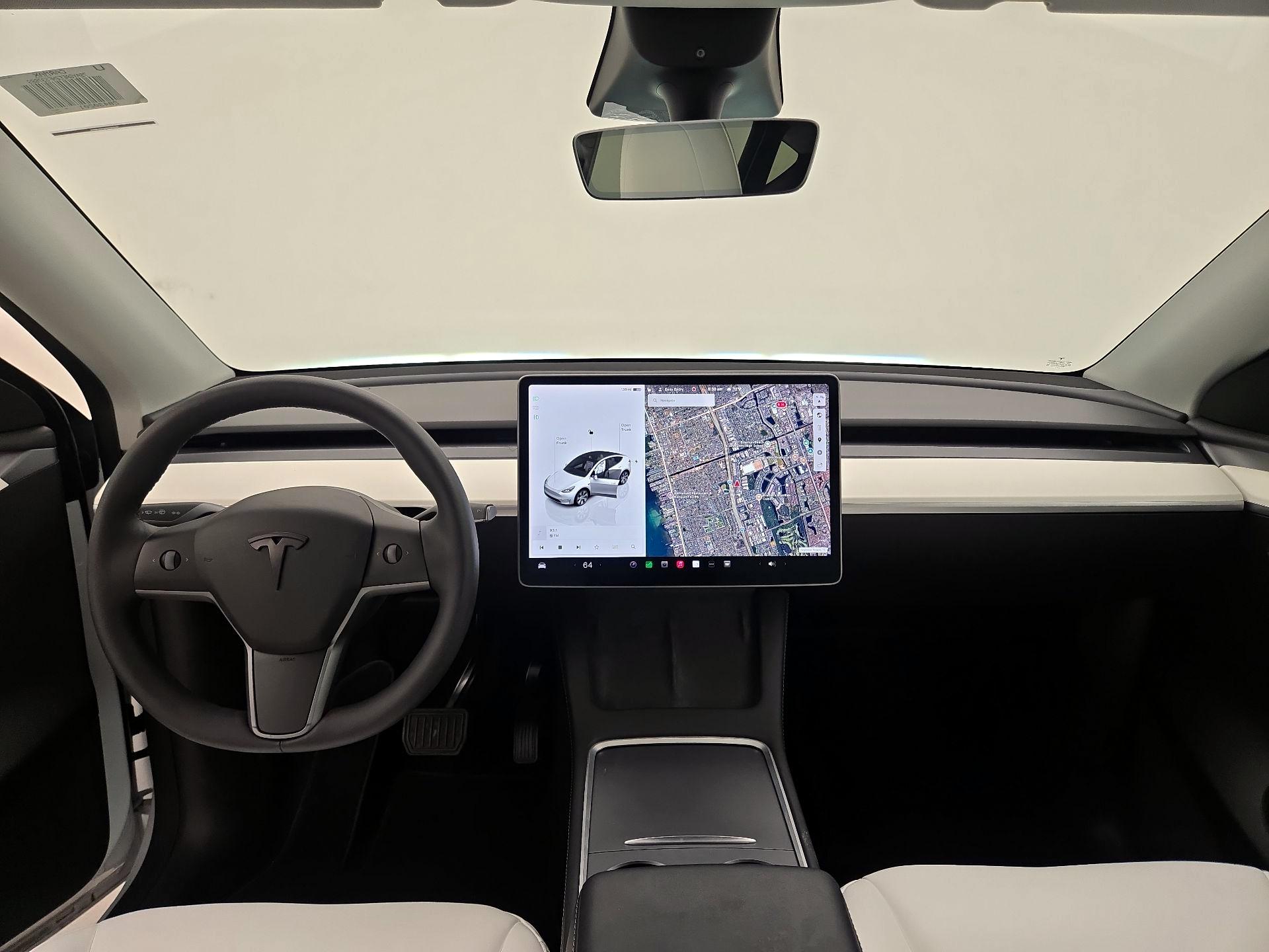Thumbnail: 2022 Tesla Model Y - 9