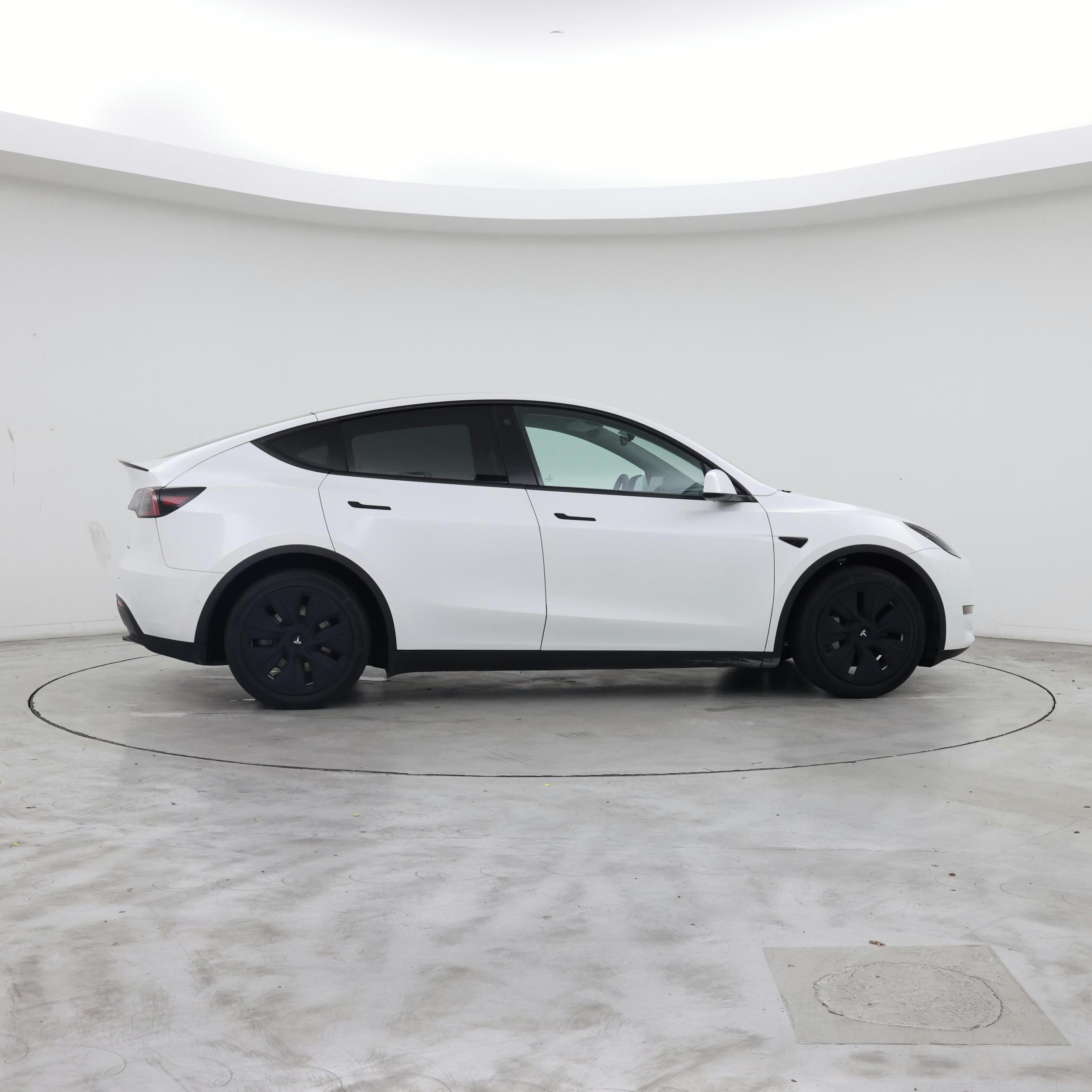 Thumbnail: 2022 Tesla Model Y - 7