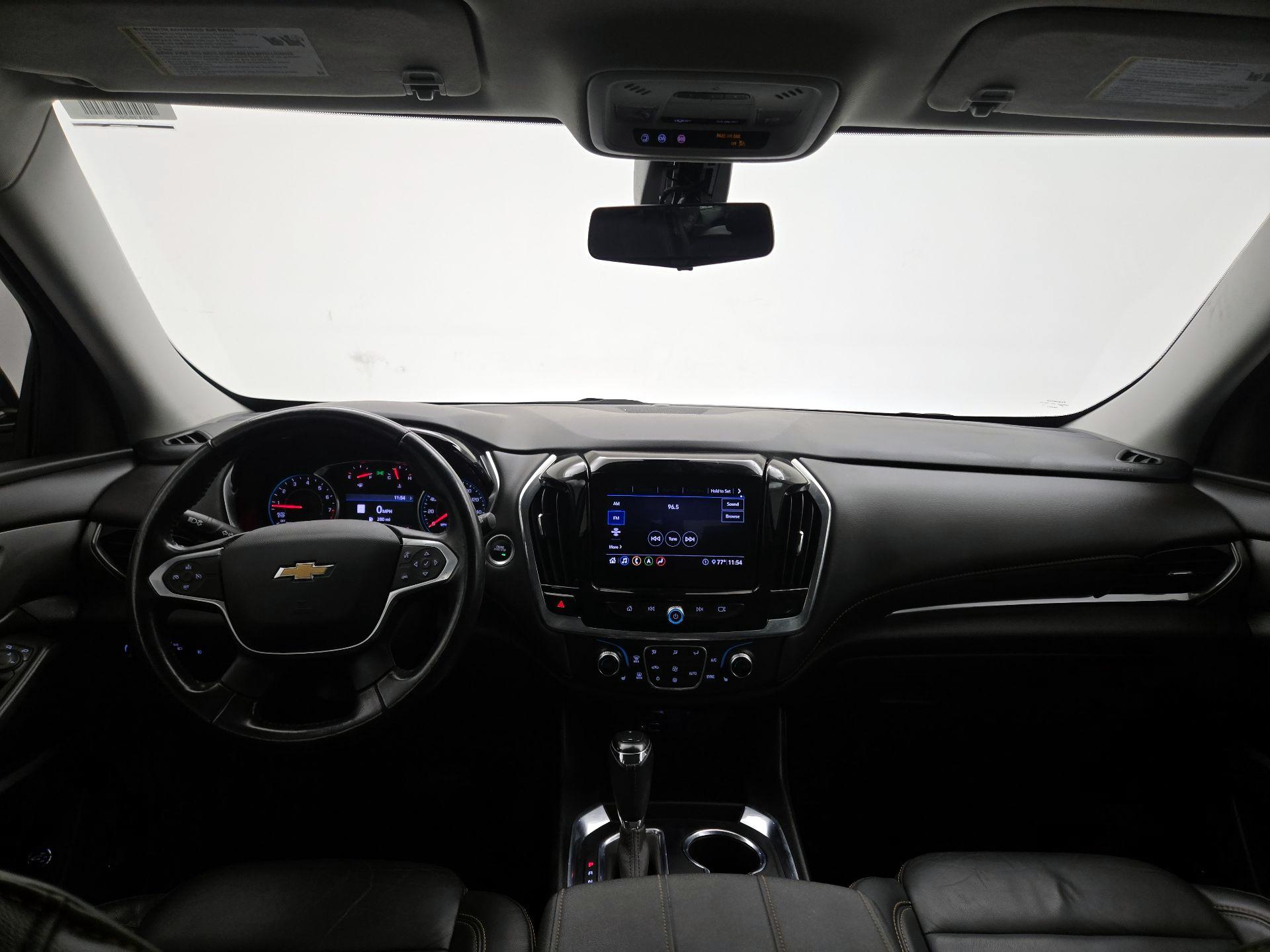 Thumbnail: 2020 Chevrolet Traverse - 9