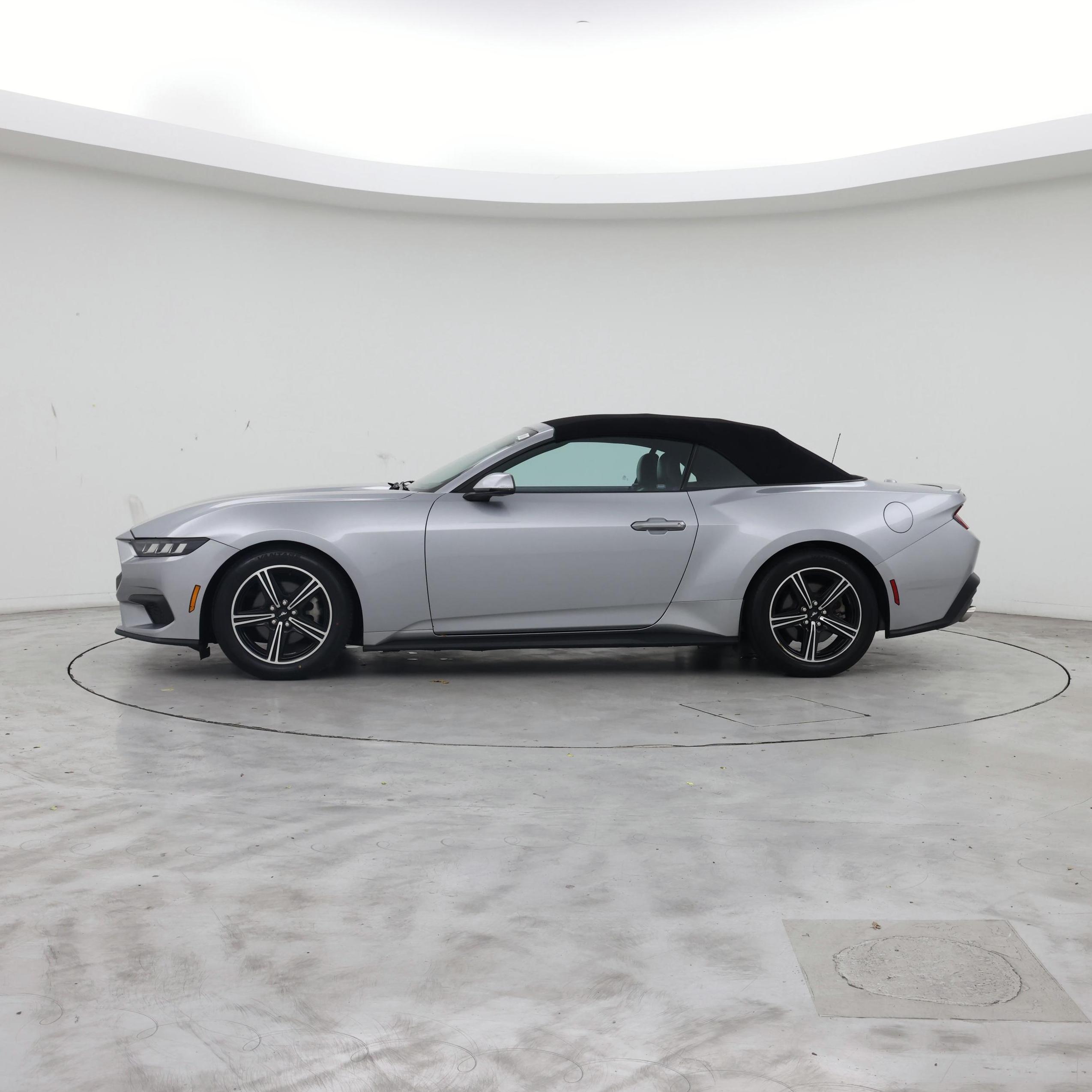 Thumbnail: 2024 Ford Mustang - 3