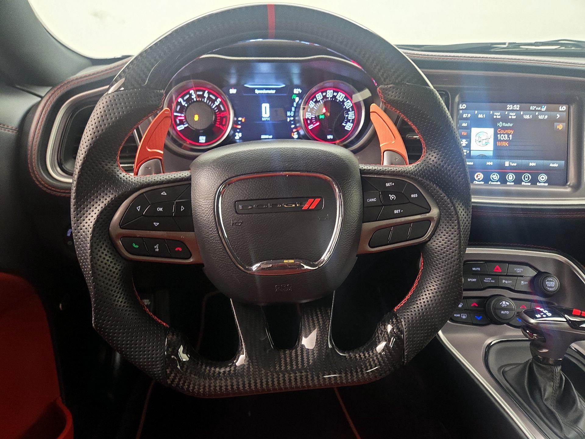 Thumbnail: 2022 Dodge Challenger - 10