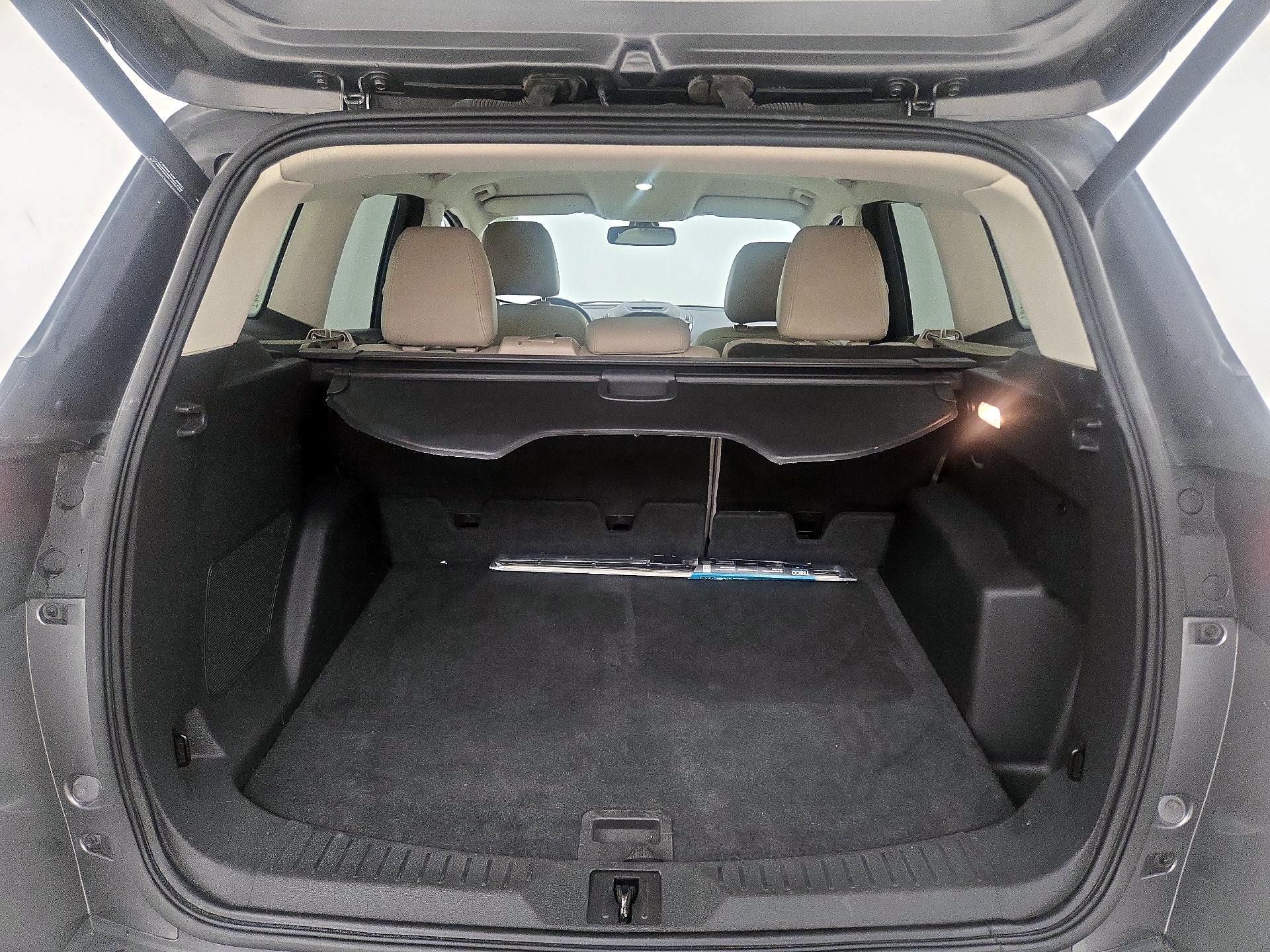 Thumbnail: 2014 Ford Escape - 19