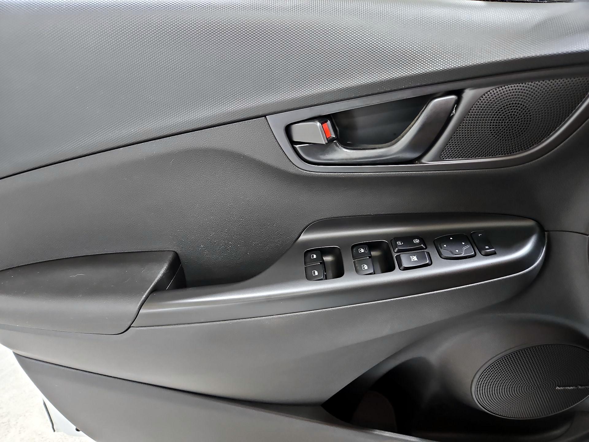 Thumbnail: 2022 Hyundai Kona - 12