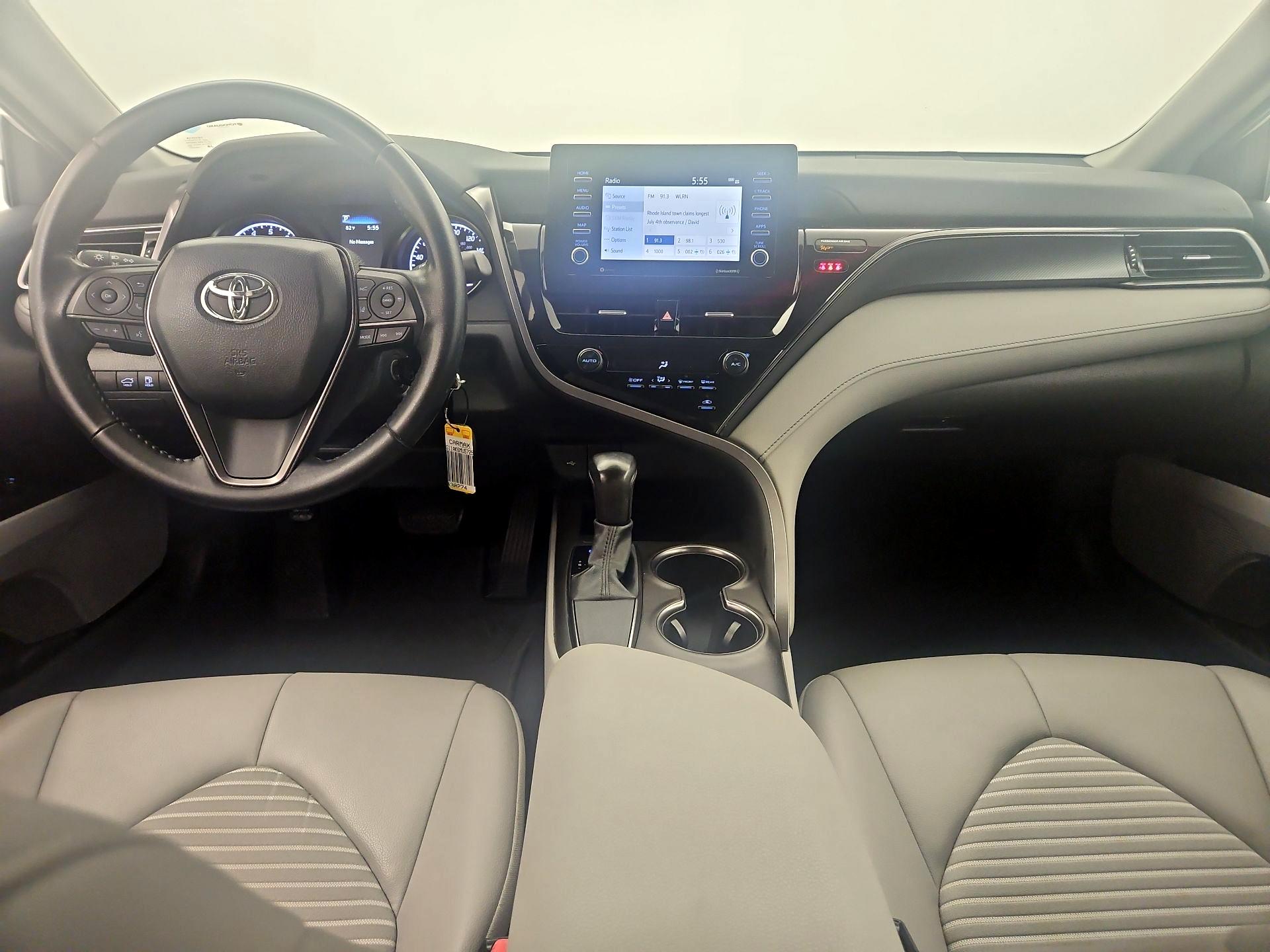 Thumbnail: 2021 Toyota Camry - 9