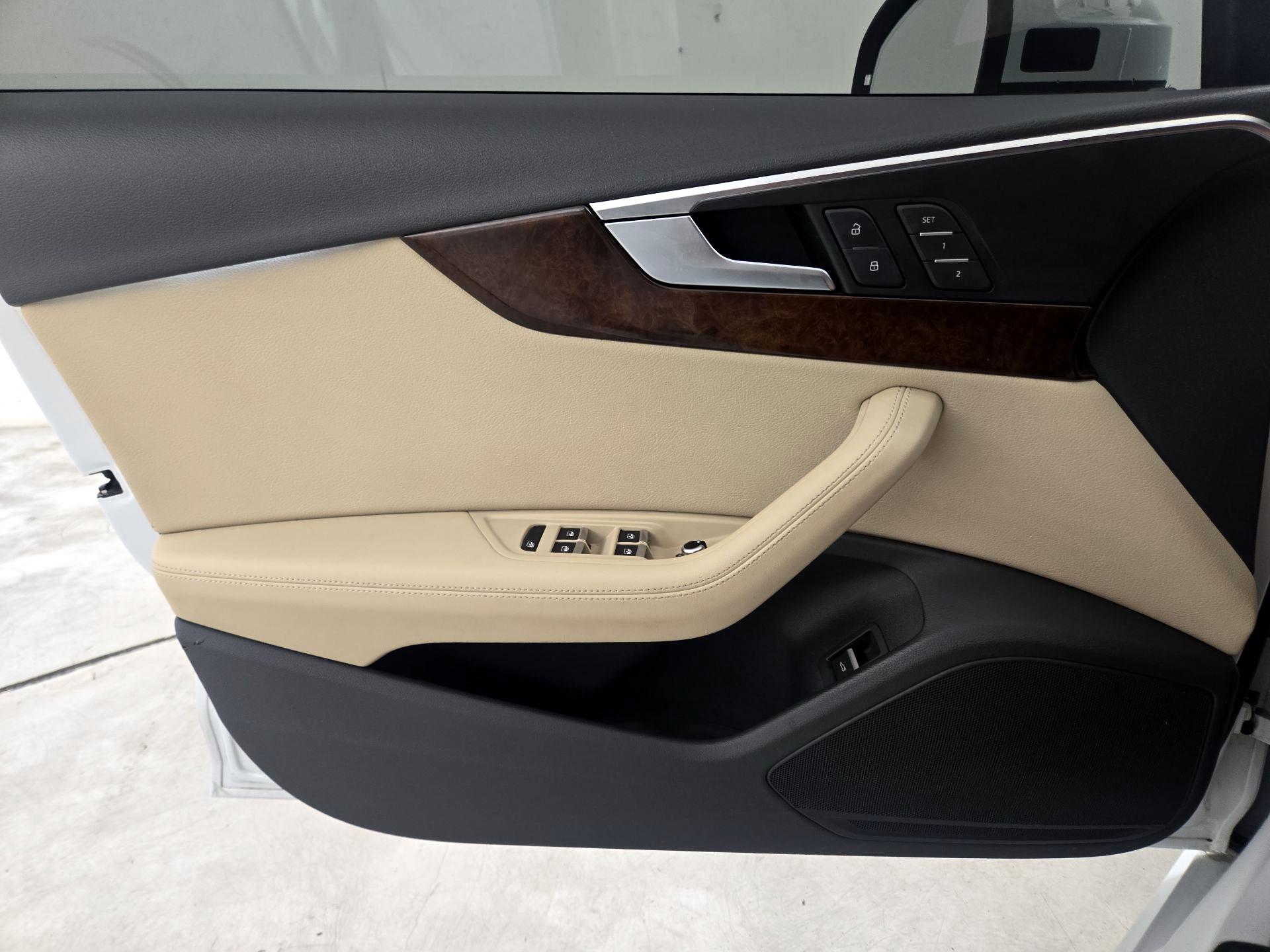 Thumbnail: 2019 Audi A4 - 12
