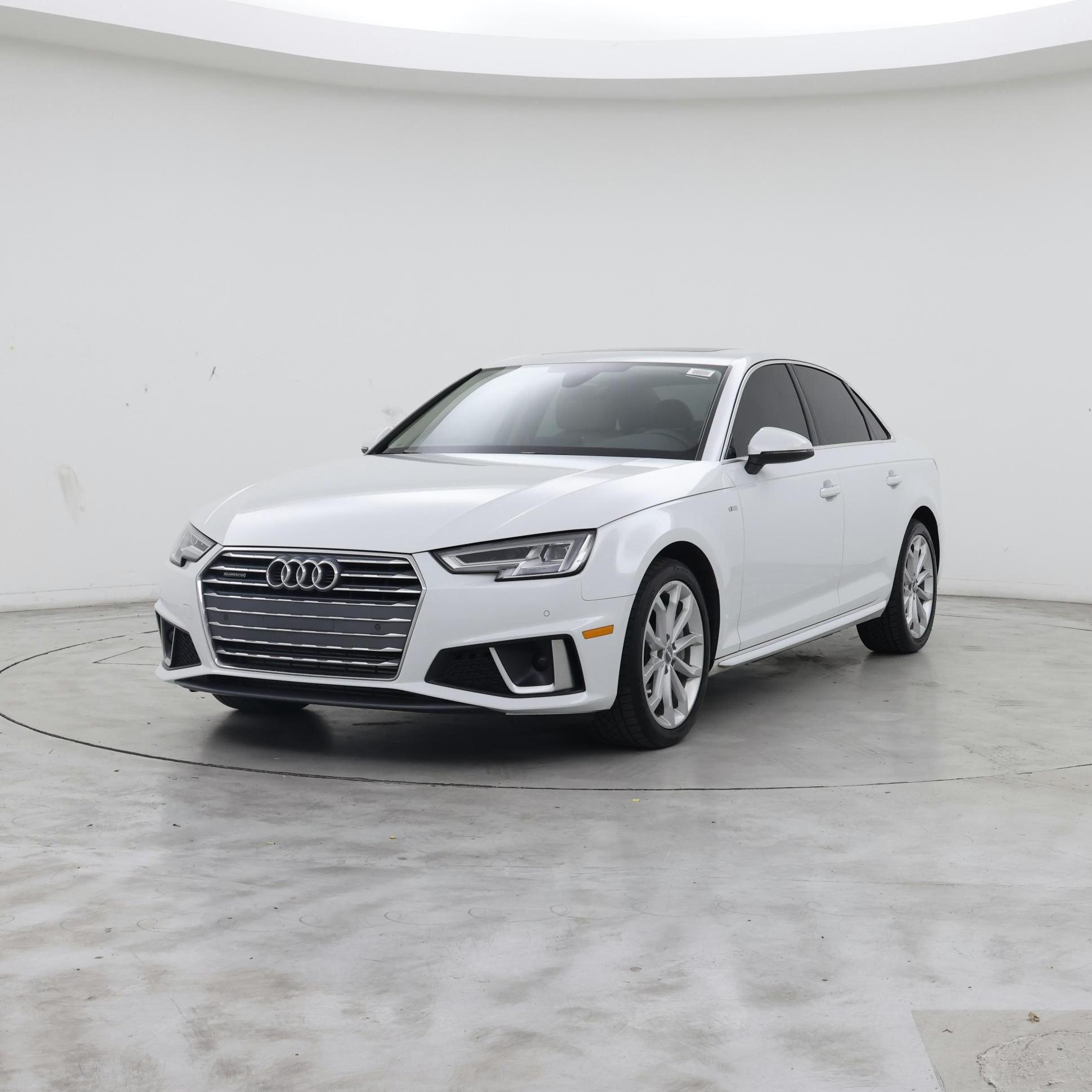 Thumbnail: 2019 Audi A4 - 4