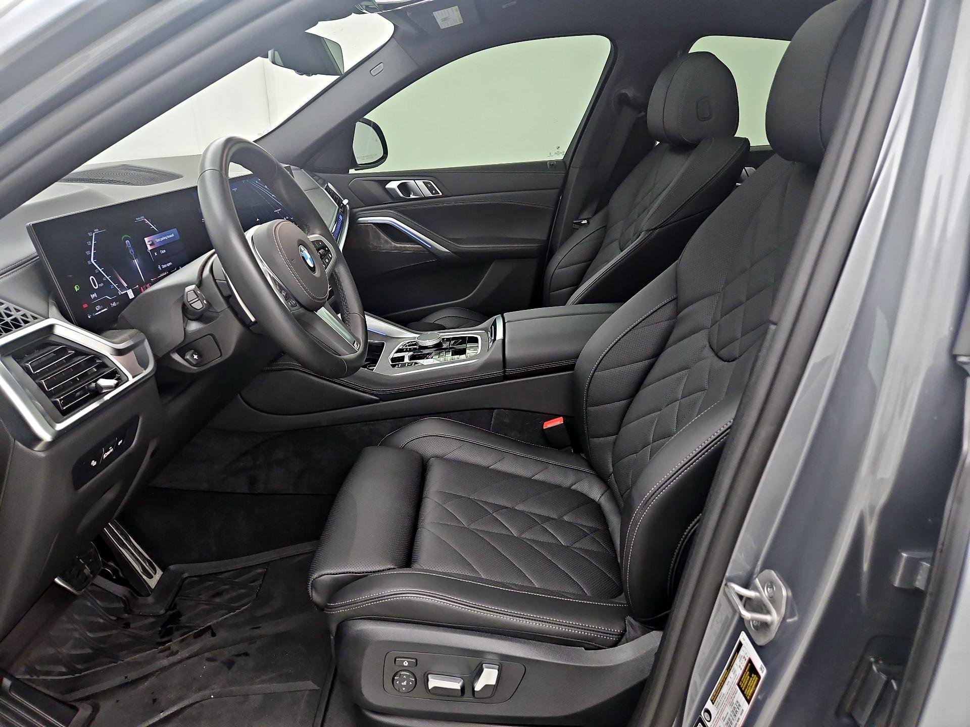Thumbnail: 2025 BMW X6 - 11