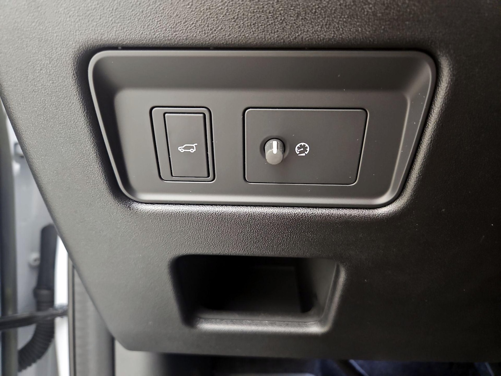 2023 Land Rover Discovery HSE R Dynamic - Photo 12