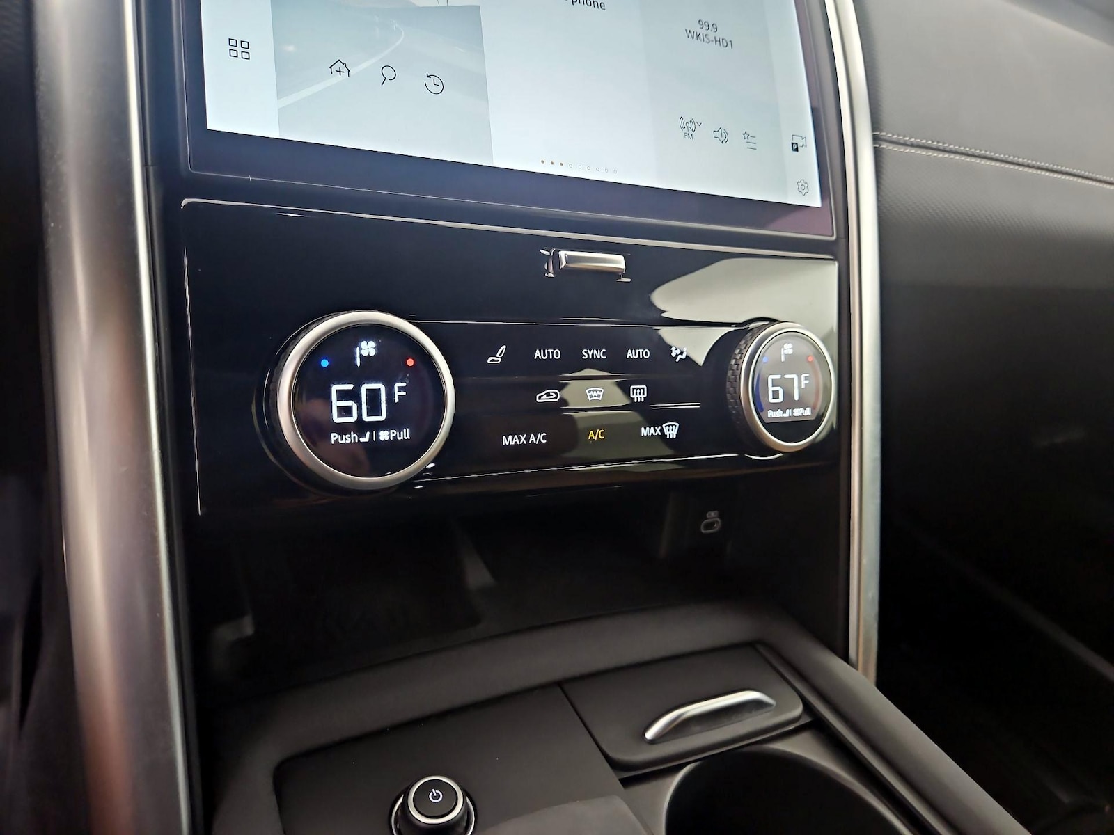 2023 Land Rover Discovery HSE R Dynamic - Photo 16