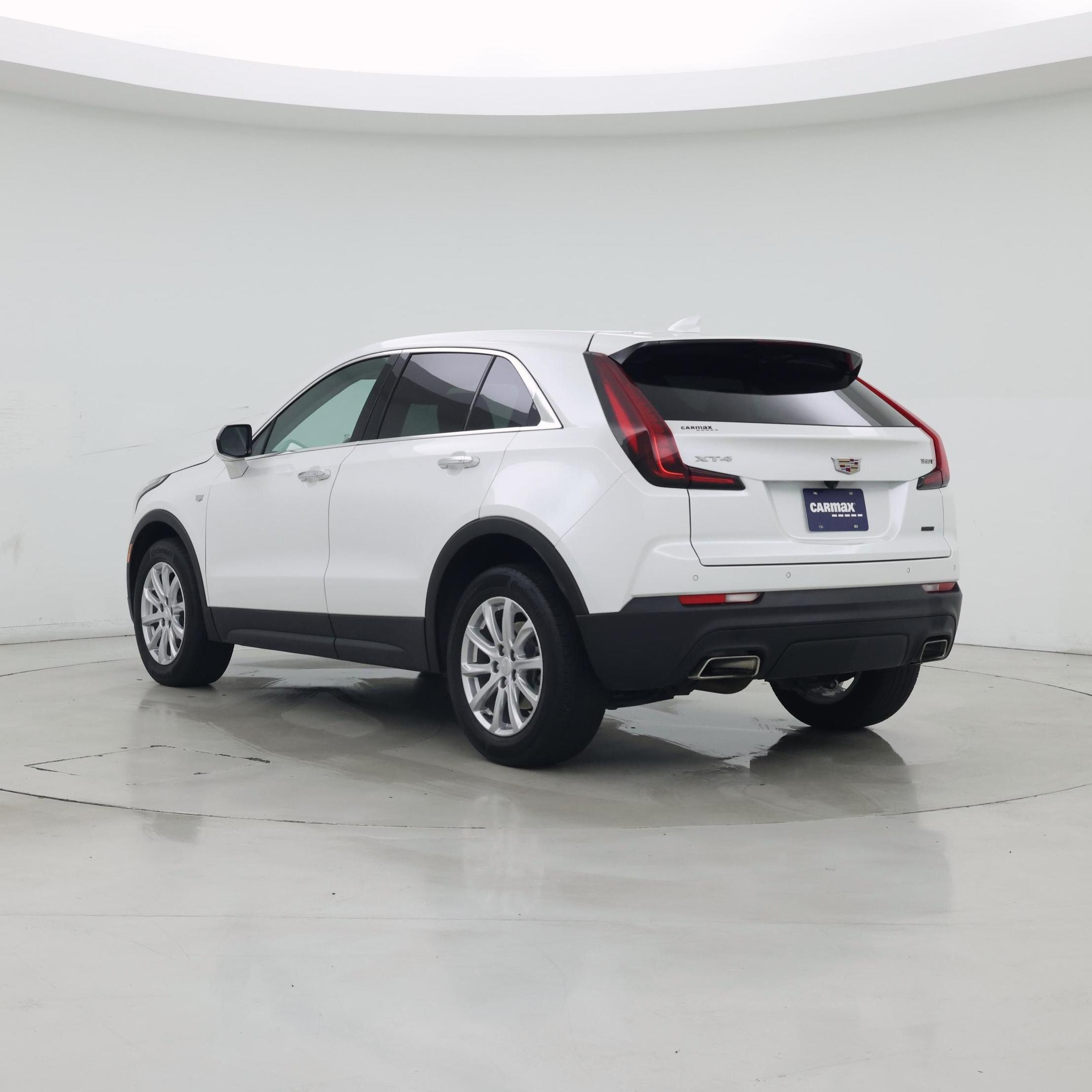 Thumbnail: 2023 Cadillac XT4 - 2